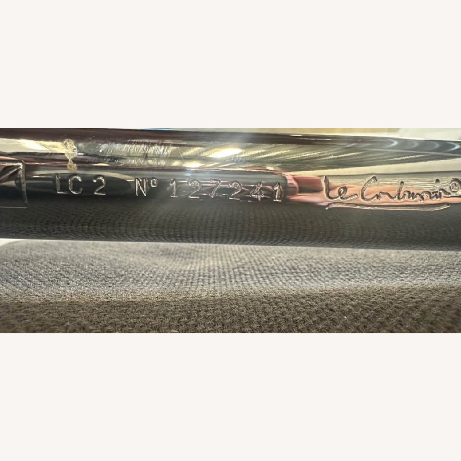 Cassina LC2 Sofa - image-4