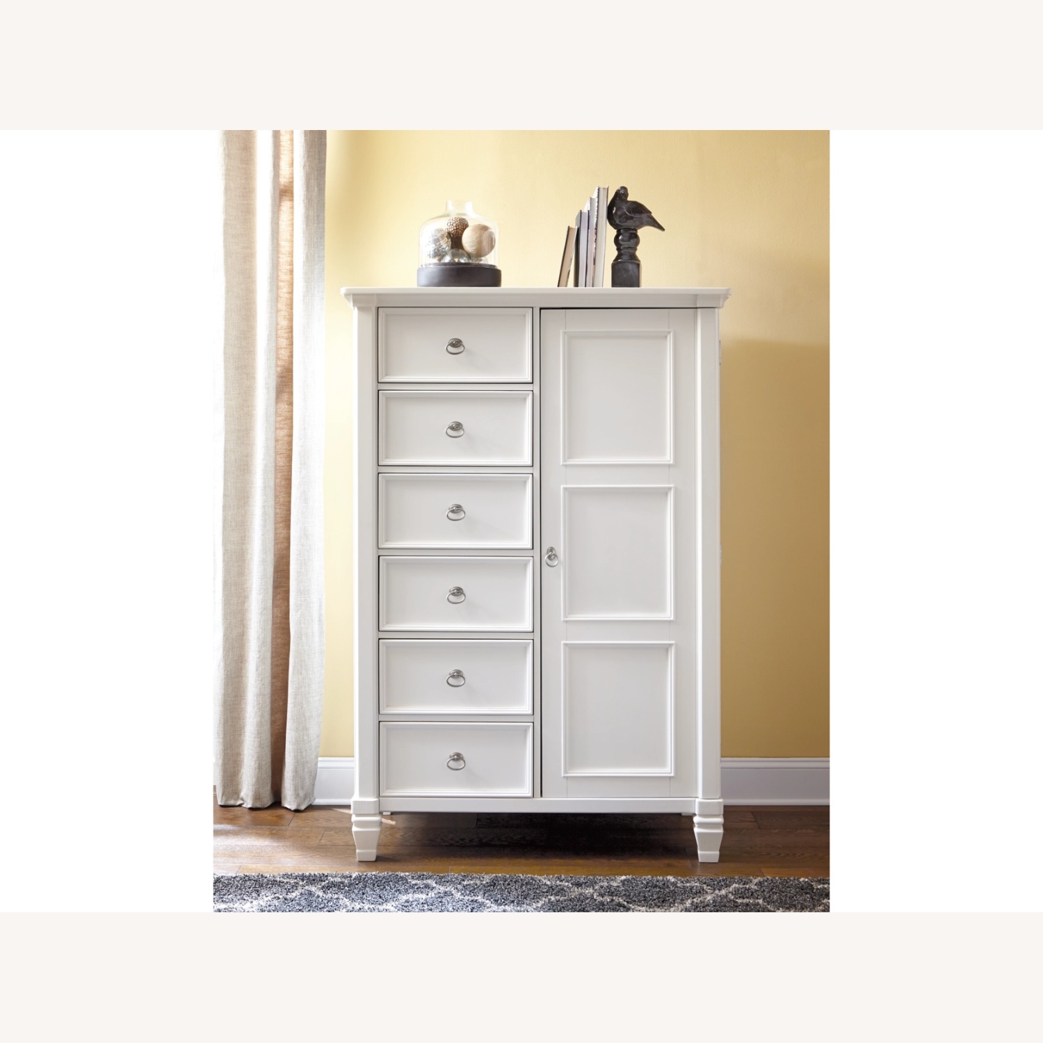 Ashley Furniture Prentice Chest of Drawers - image-5