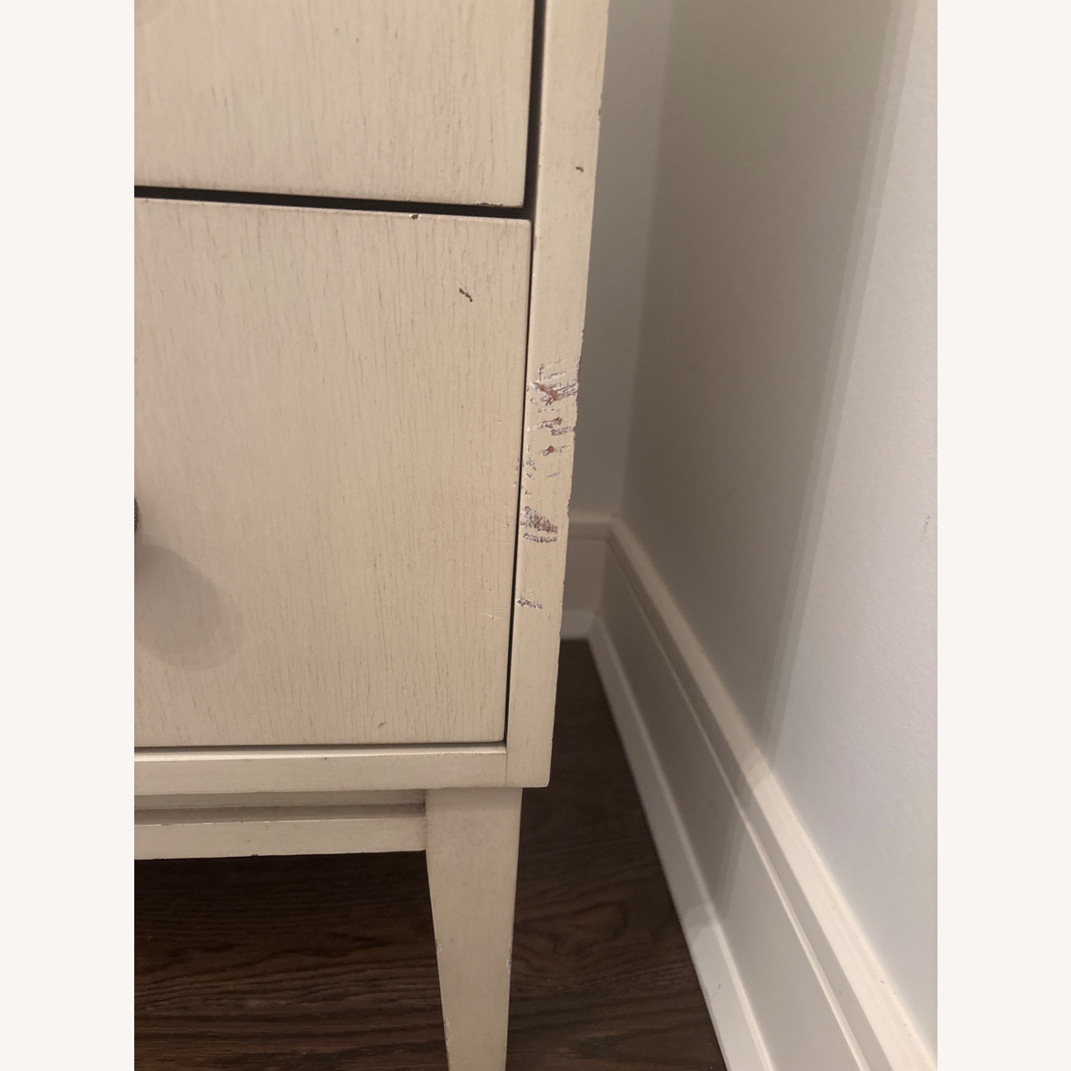 Hickory Chair 3 Drawer Chest - image-2