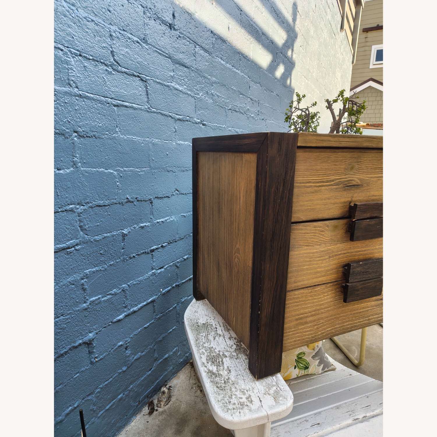 Furniture of America Janeiro 3 Drawer Nightstand - image-15