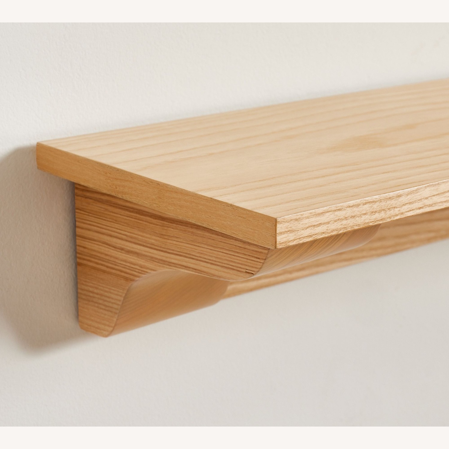 Pottery Barn Heritage Ledge - image-5