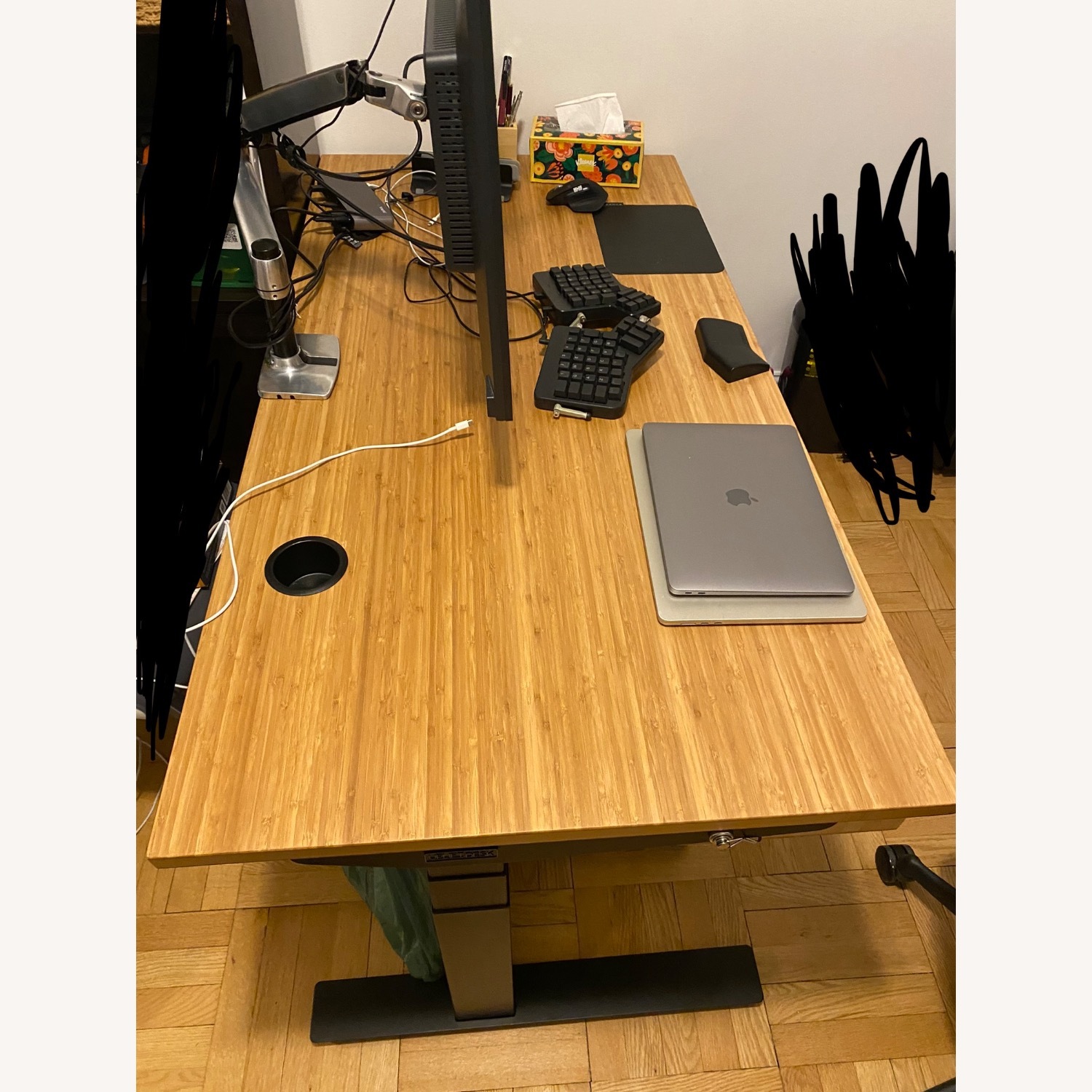 Uplift Desk  - image-2