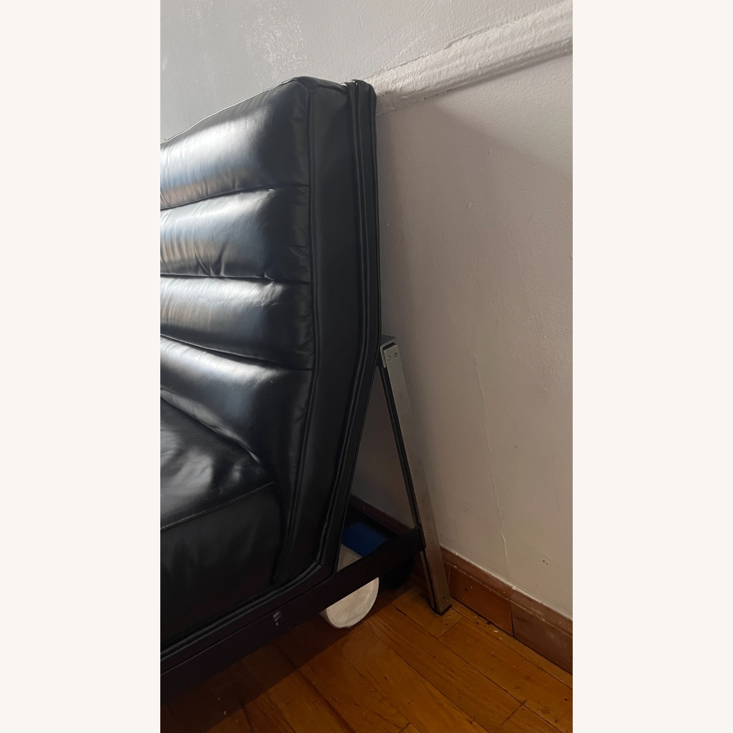 Florence Knoll Parallel Bar Sofa Black Leather - image-5