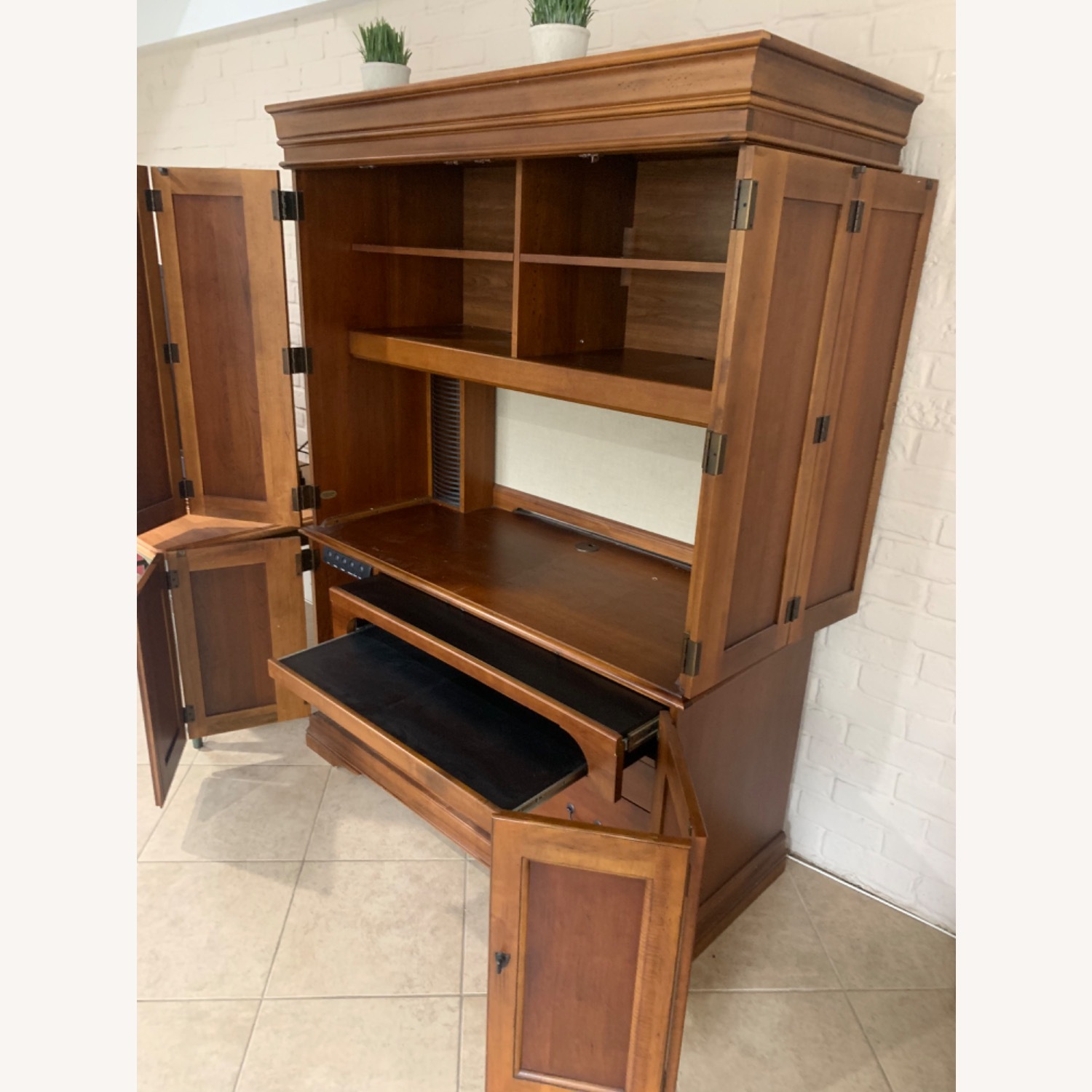 Computer Credenza/Hutch - image-3