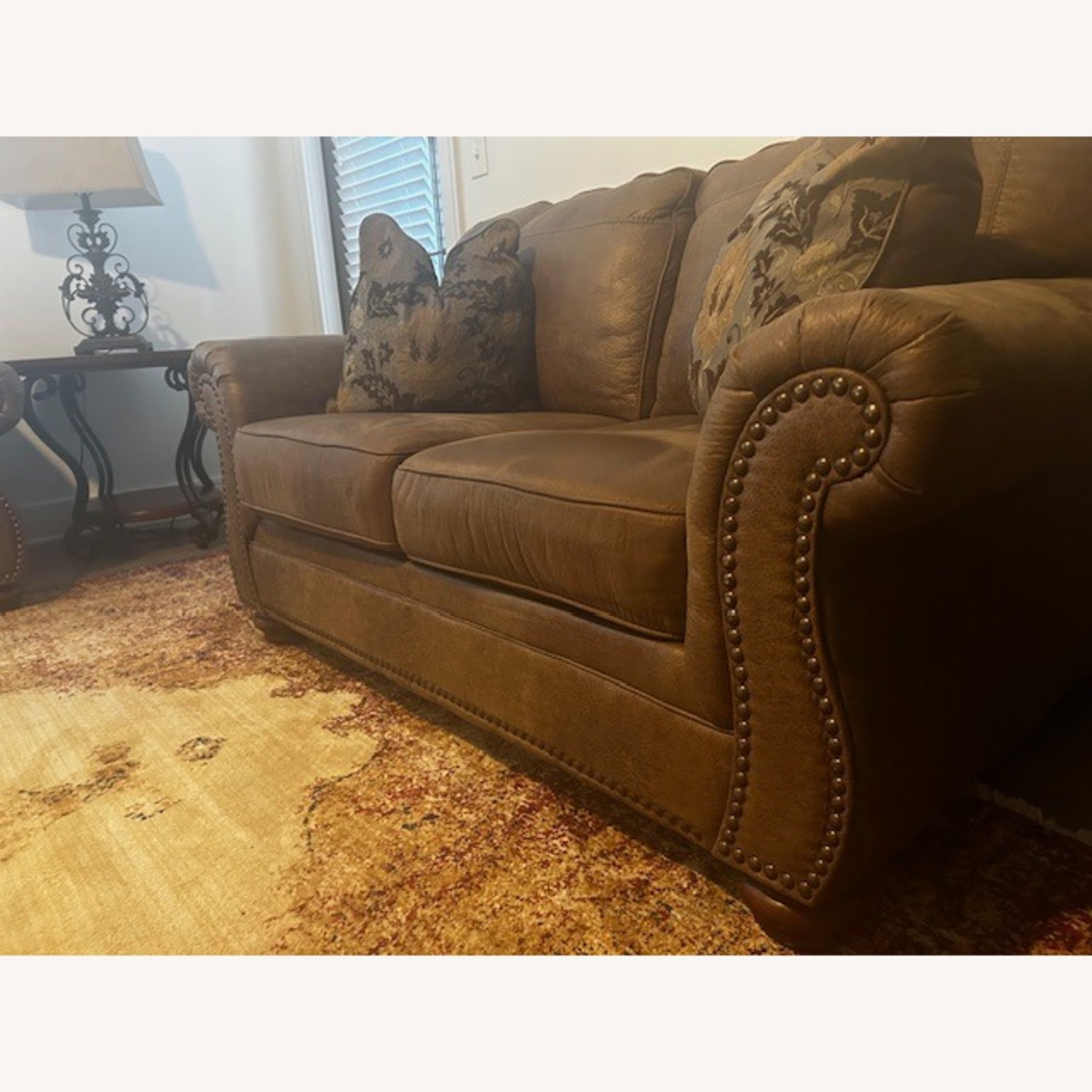 Ashley Furniture Larkinhurst Loveseat - image-2