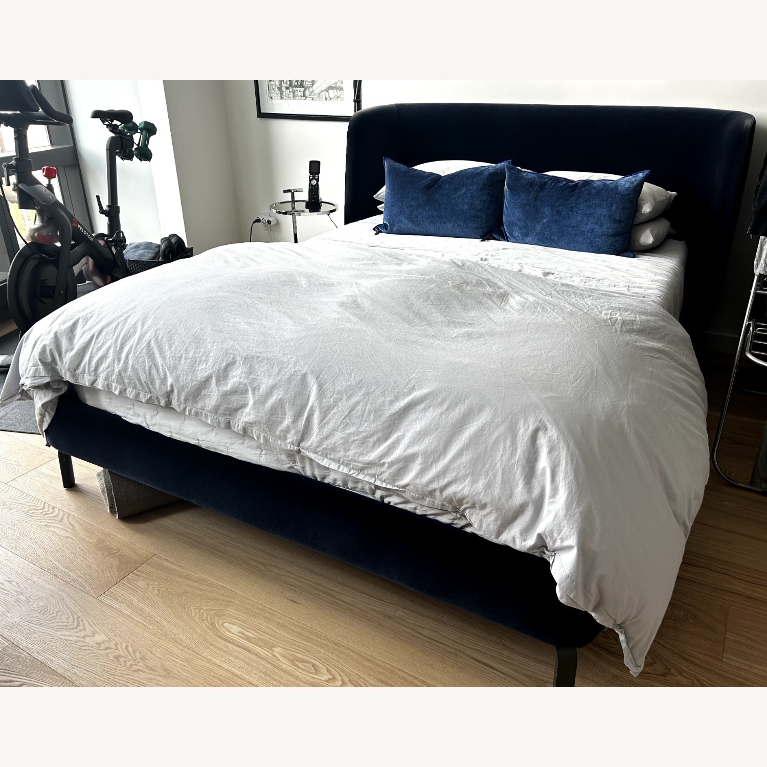 Ligne Roset Desdemone Queen Bed - image-2