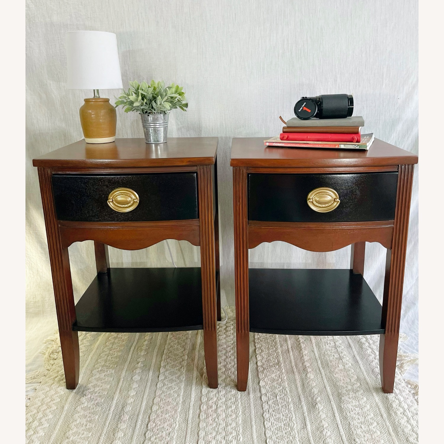 Mid-Century Hepplewhite Federal Style Nightstands  - image-19