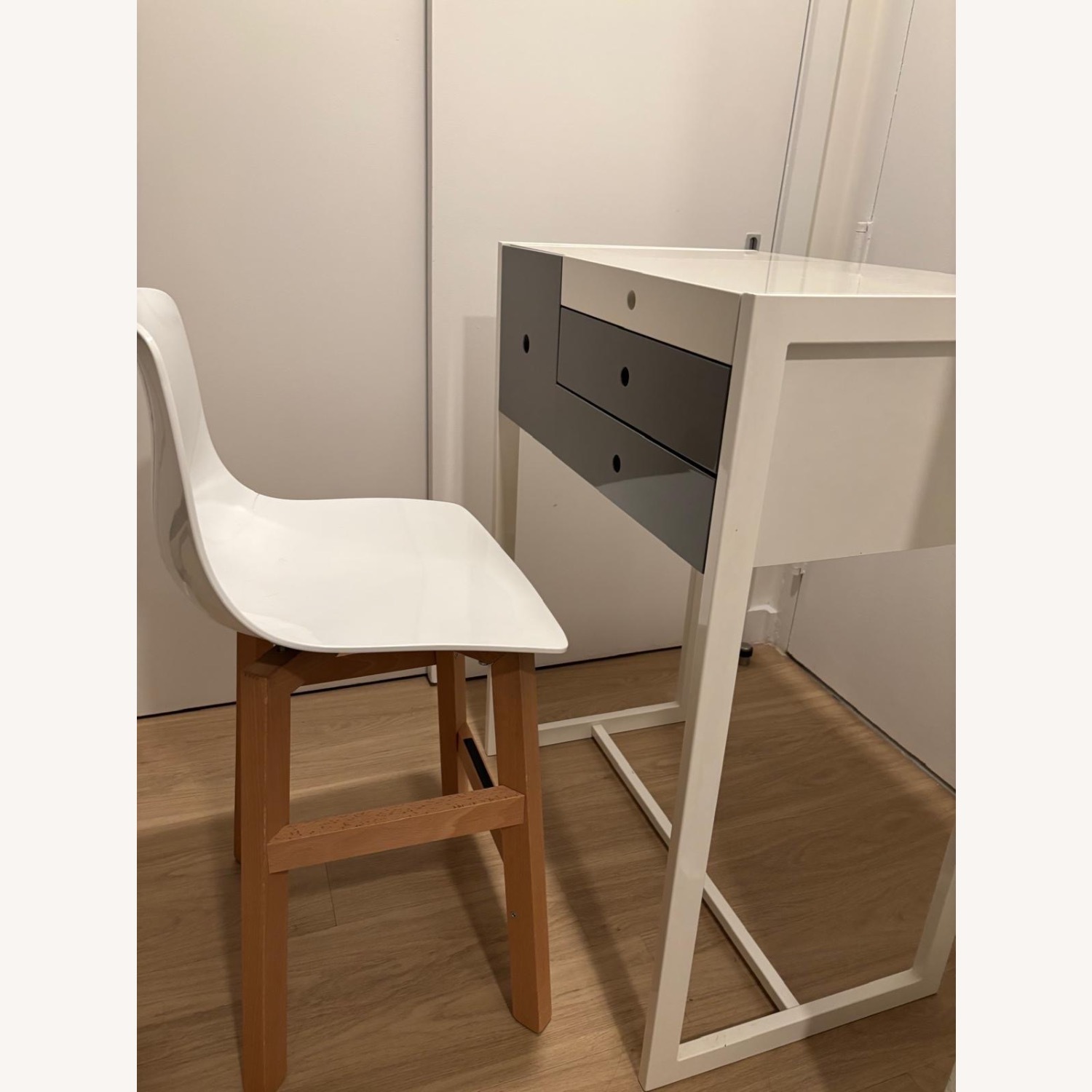 CB2 Makeup Vanity with Storage & Mirror - image-9