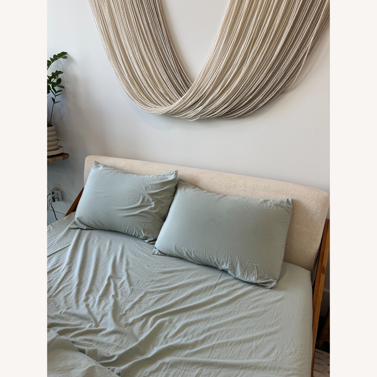 CB2 Drommen Bed - Queen Size - image-2