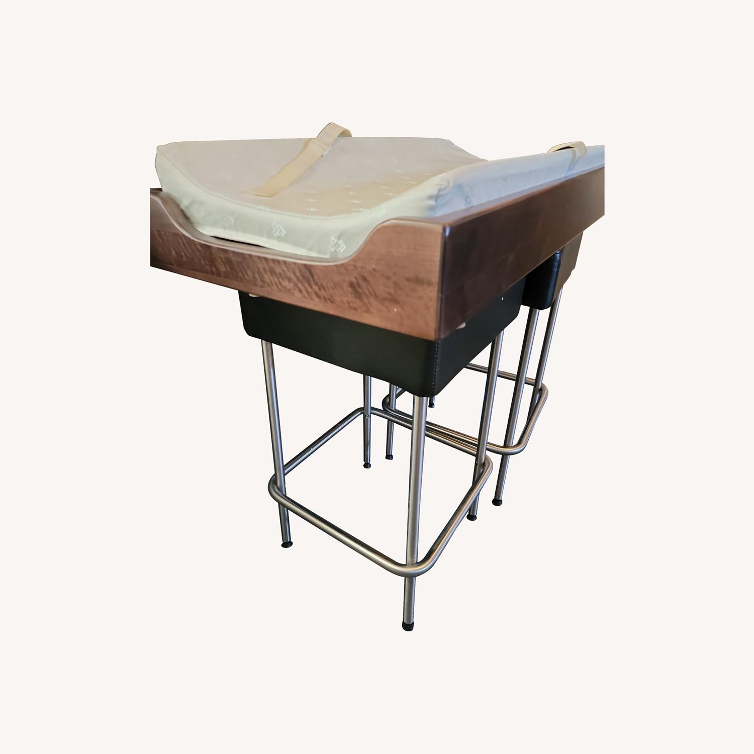 Oeuf Changing Tray with Pad - image-0