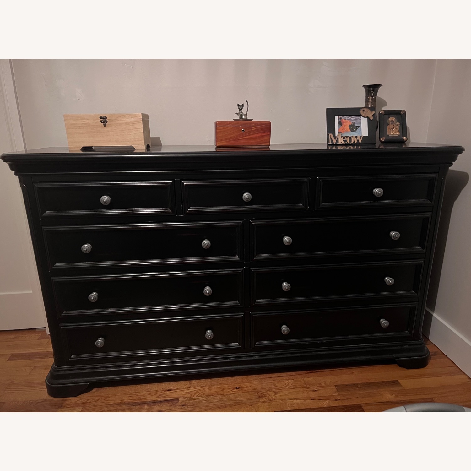 Maryhill Black Solid Wood Large Dresser - image-1