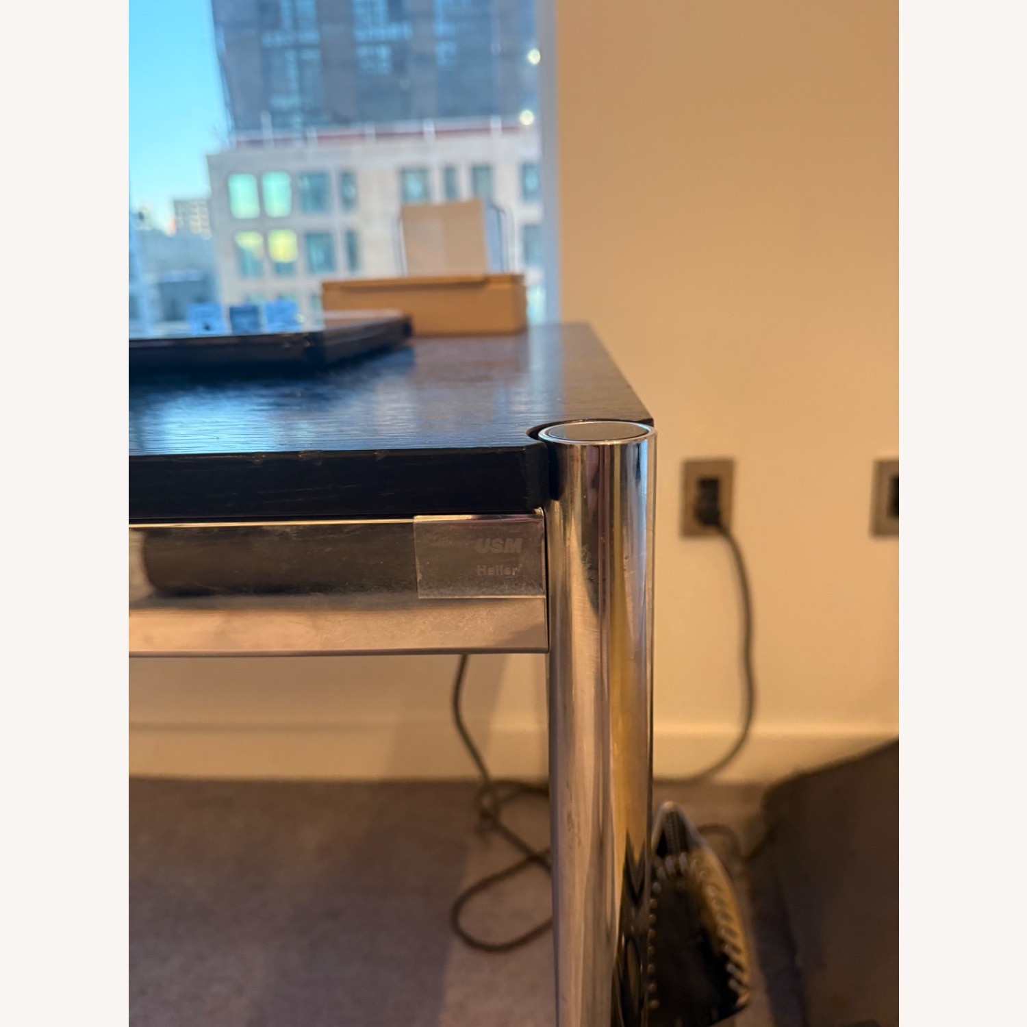 USM Modular Advanced Desk - image-3