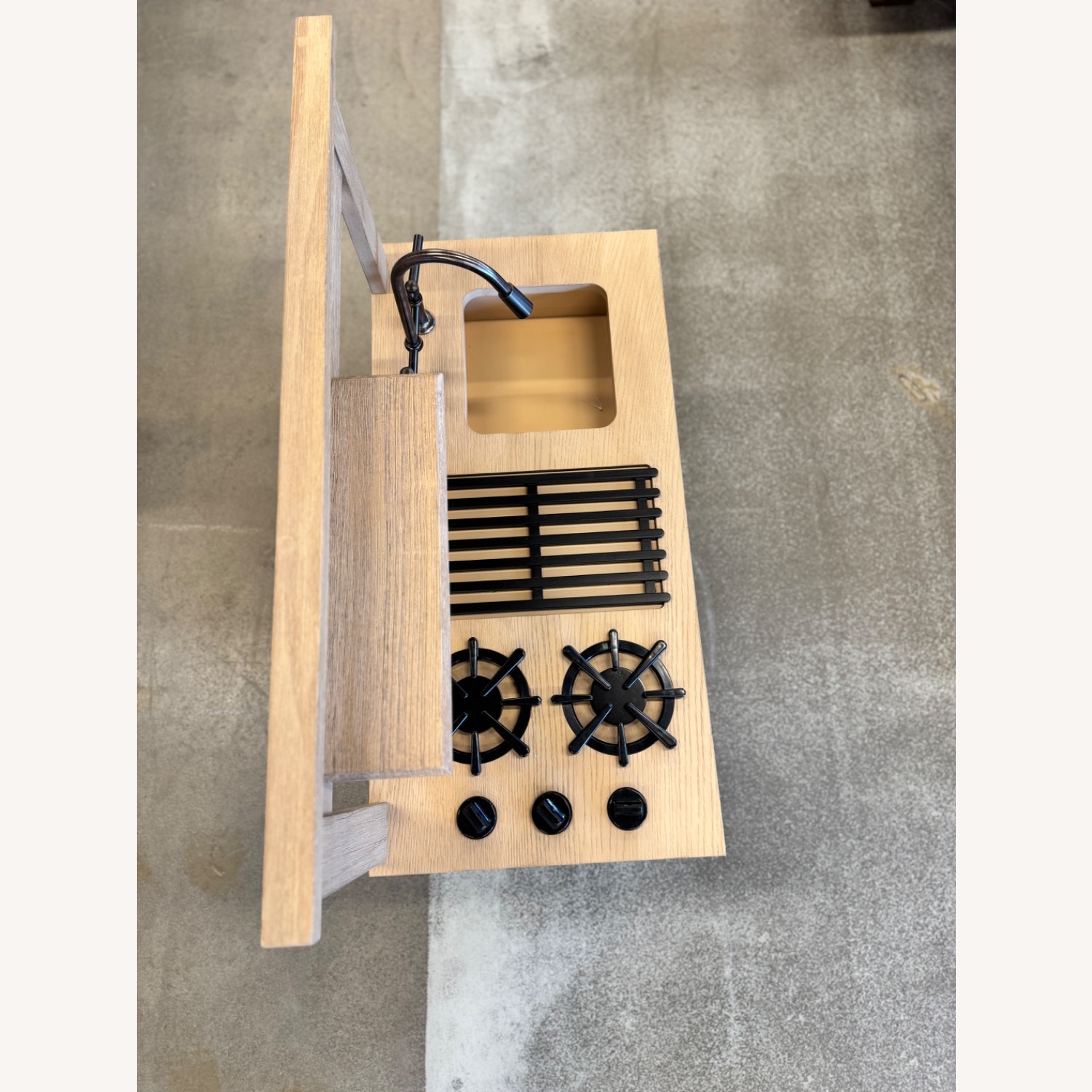 Pottery Barn Kids Fillmore Pizza Kitchen (33") - image-1