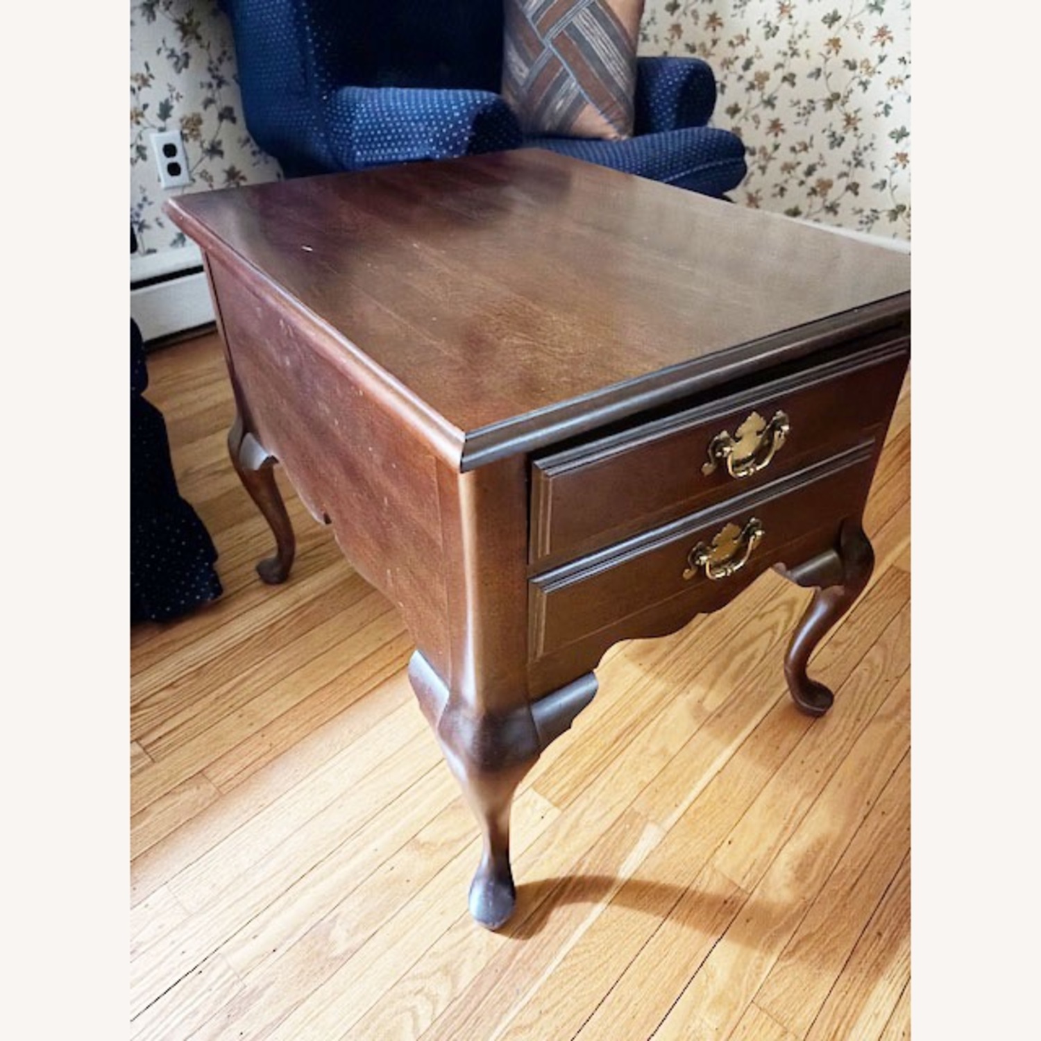 A Set of Drawer Nightstand Side Table - image-3