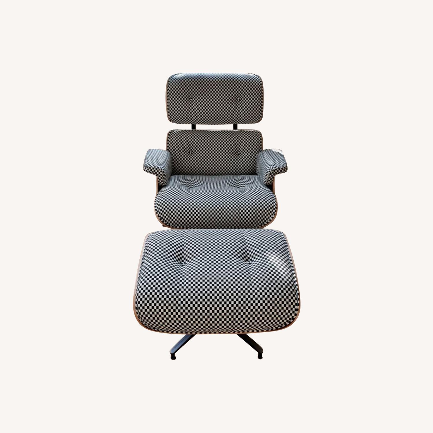 Herman Miller Eames Lounge Chair & Ottomam – Checker - image-0