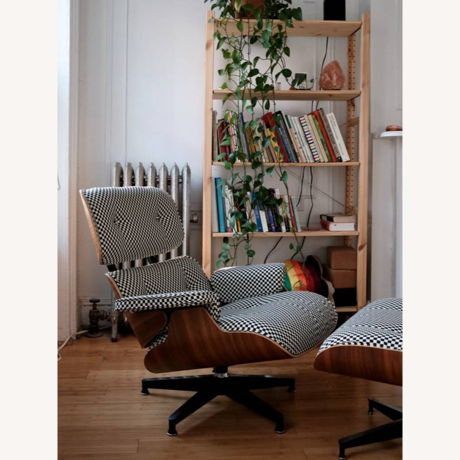 Herman Miller Eames Lounge Chair & Ottomam – Checker - image-3