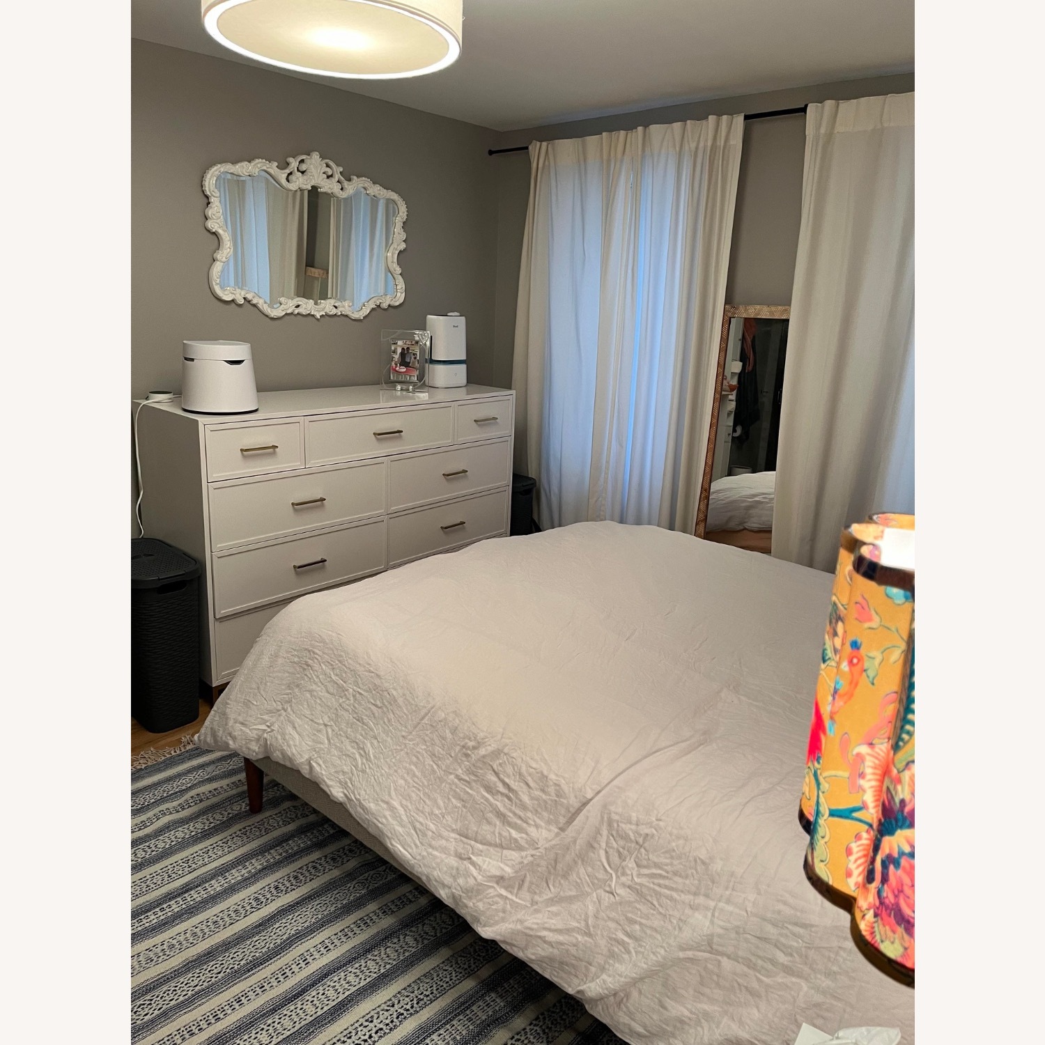 Pottery Barn Teen Blaire 9-drawer Grand Dresser - image-3