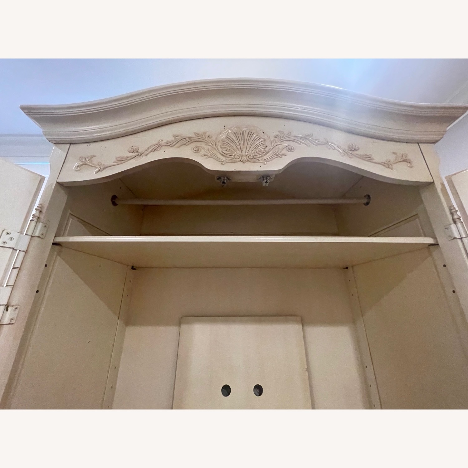 Ethan Allen Legacy Armoire - image-9