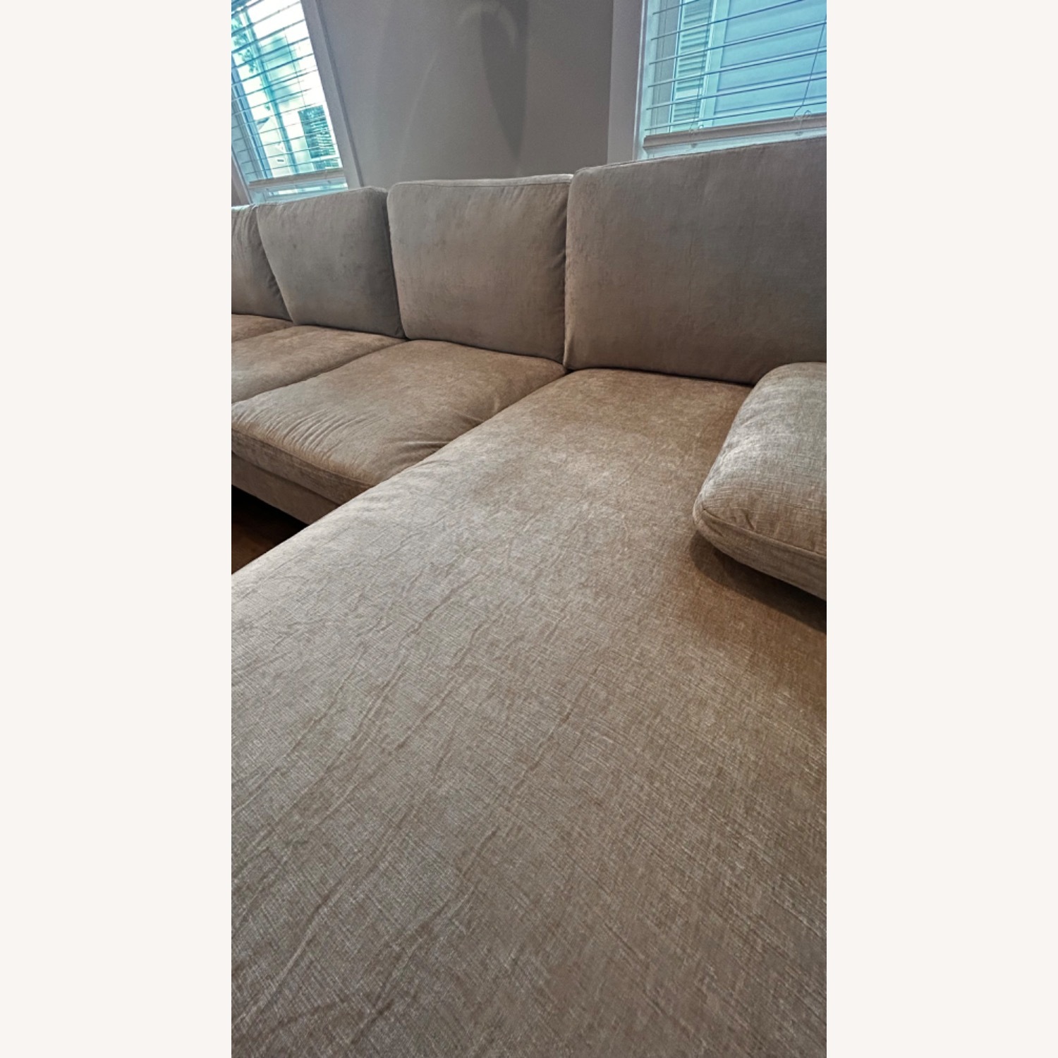 Wayfair Orlando U-Shape Fabric Upholstered Sectional Sofa - image-4