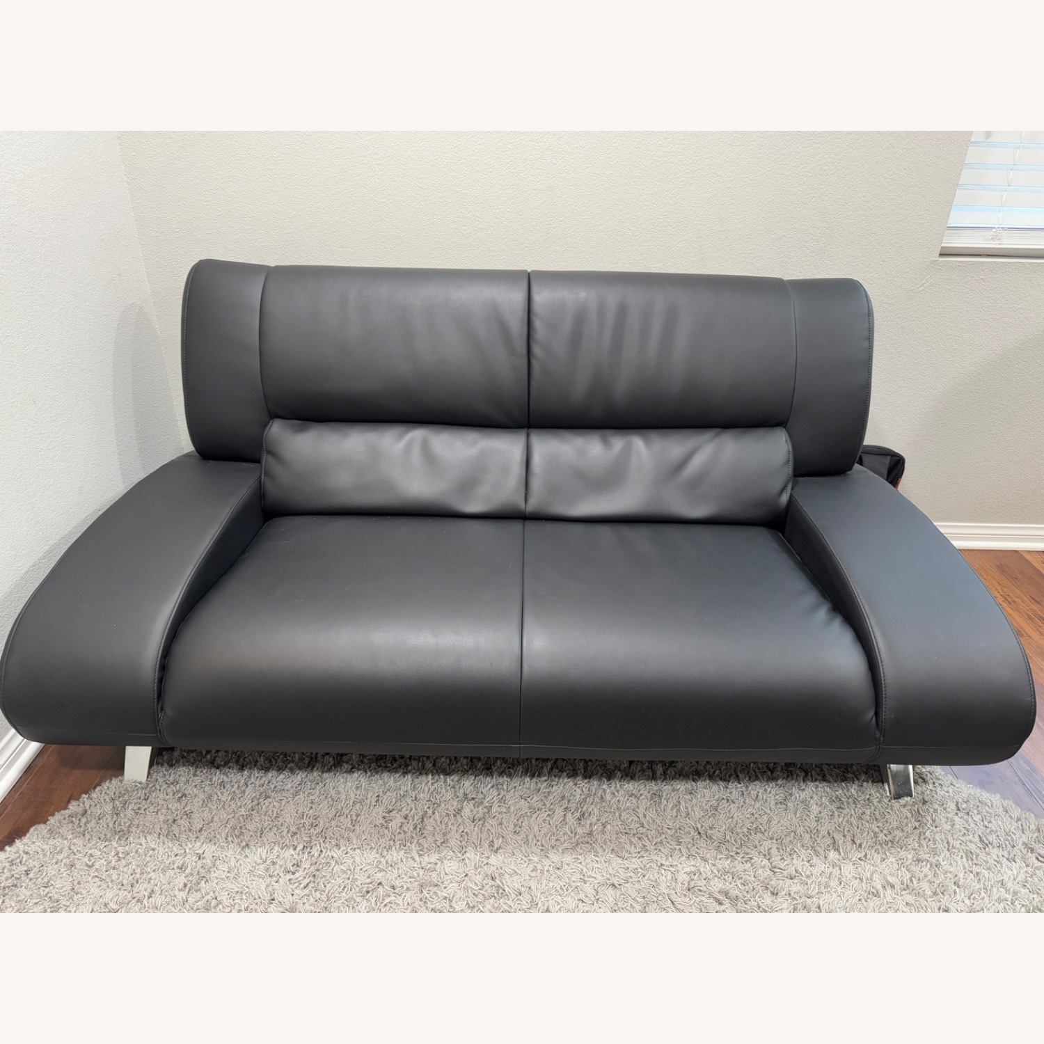 Zuri Aspen Loveseat - image-1