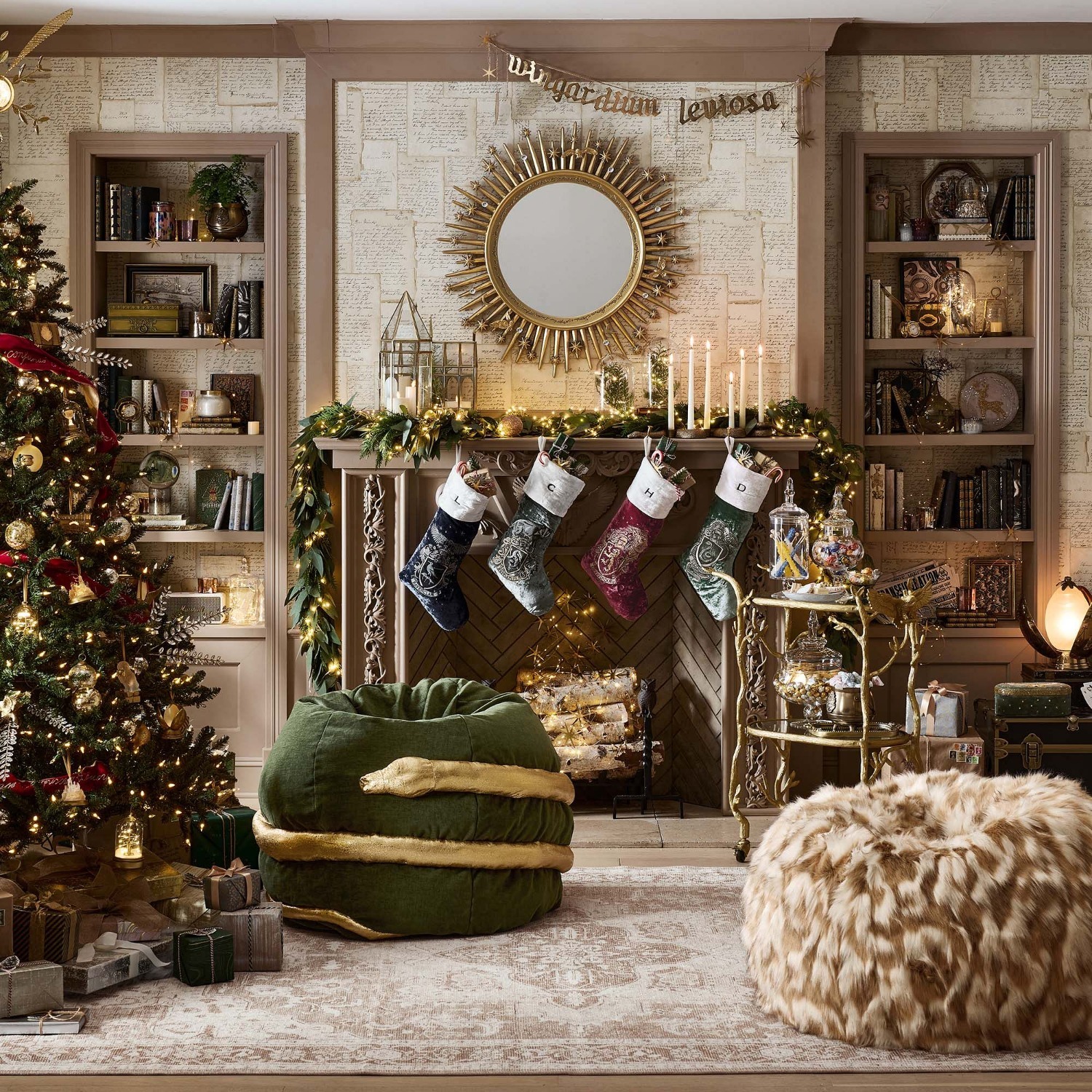 Pottery Barn Teen Ellington Washable Rug 5X8 - image-2