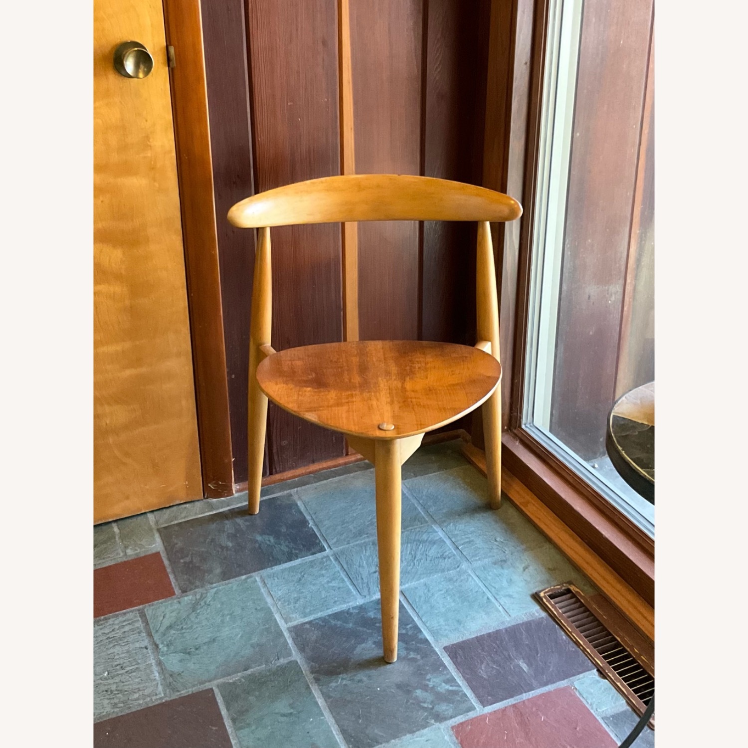 Hans Wegner Three-Legged Heart Chair  - image-6