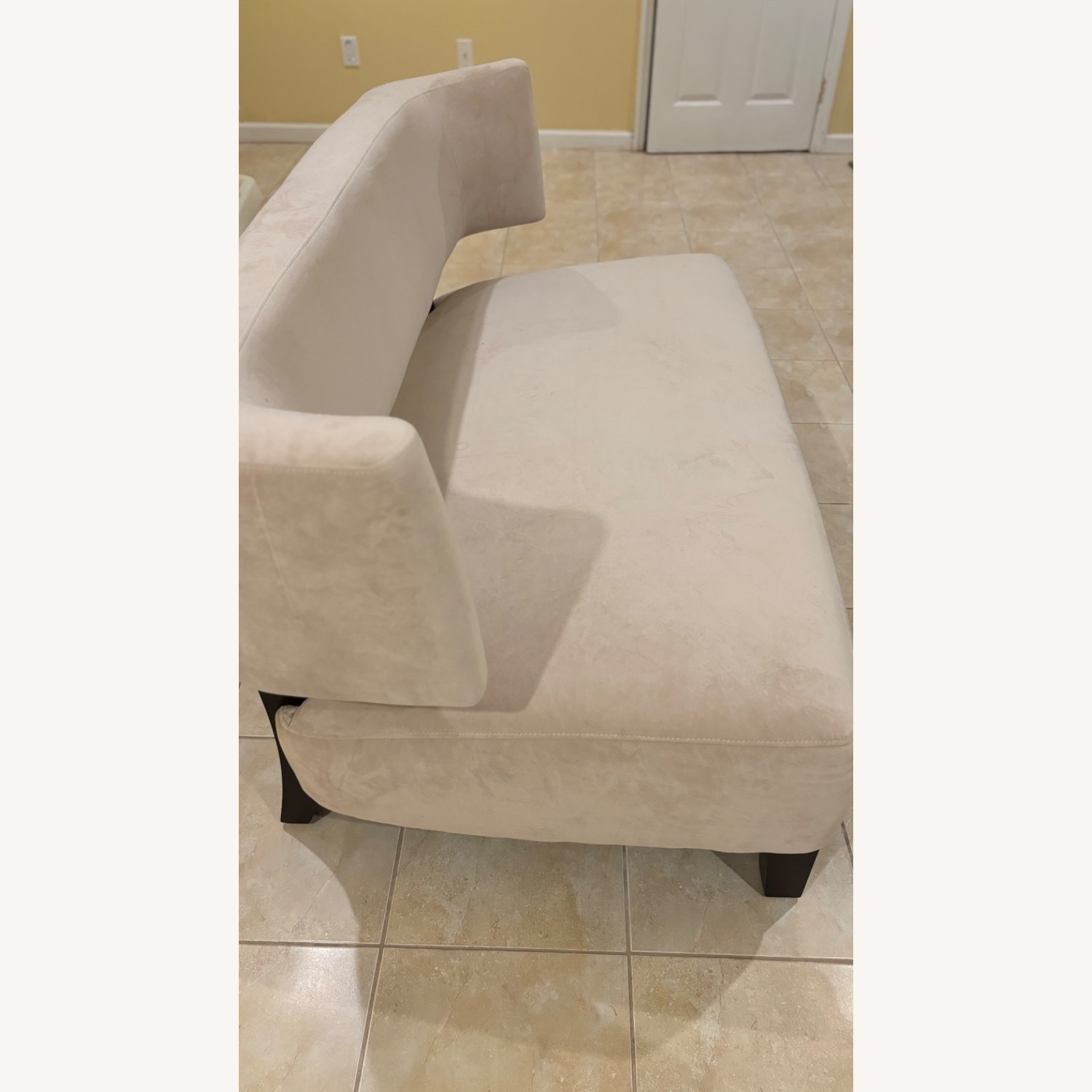 Modern Cozy Chaise - image-7