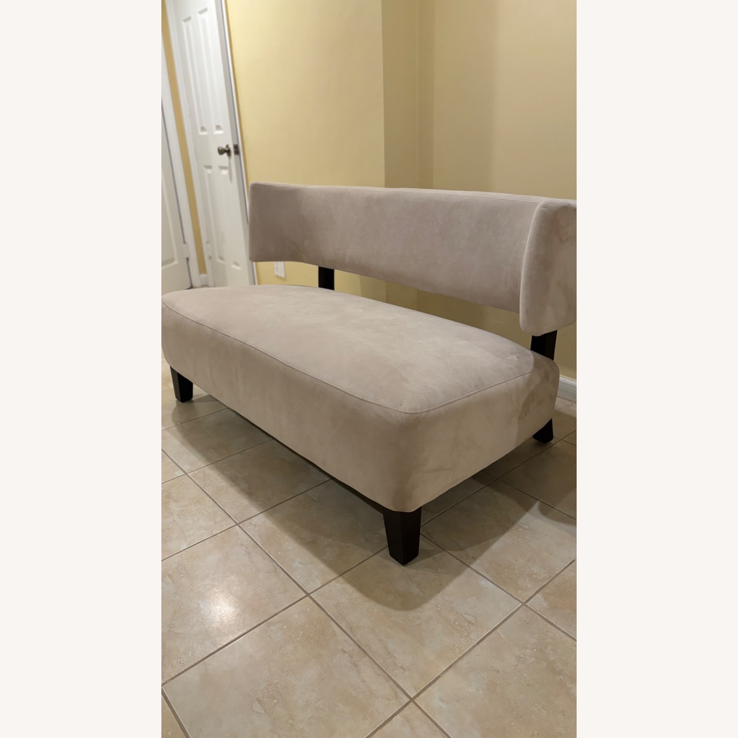 Modern Cozy Chaise - image-1