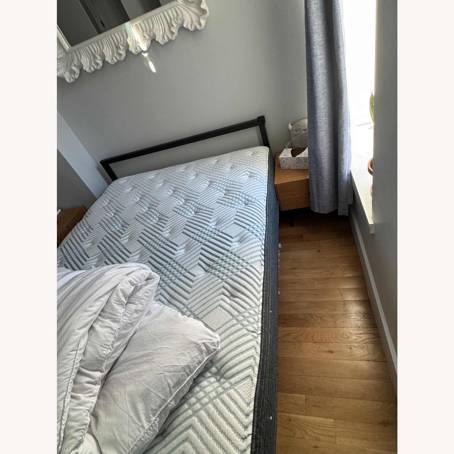 Minimal Industrial Bed Frame Queen Size - image-3