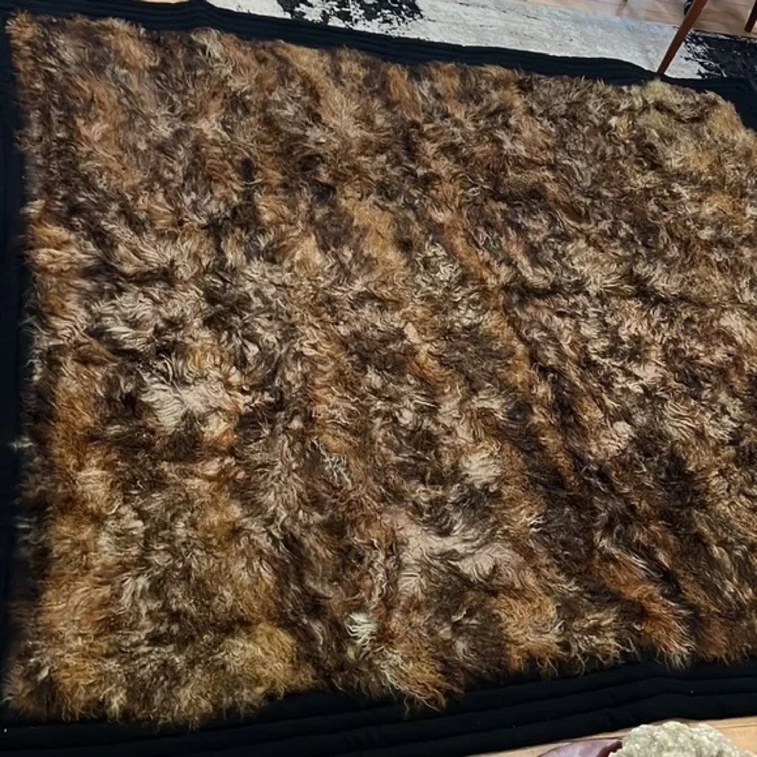 Faux Fur Shaggy Blanket/Area Rug 8X10 - image-16