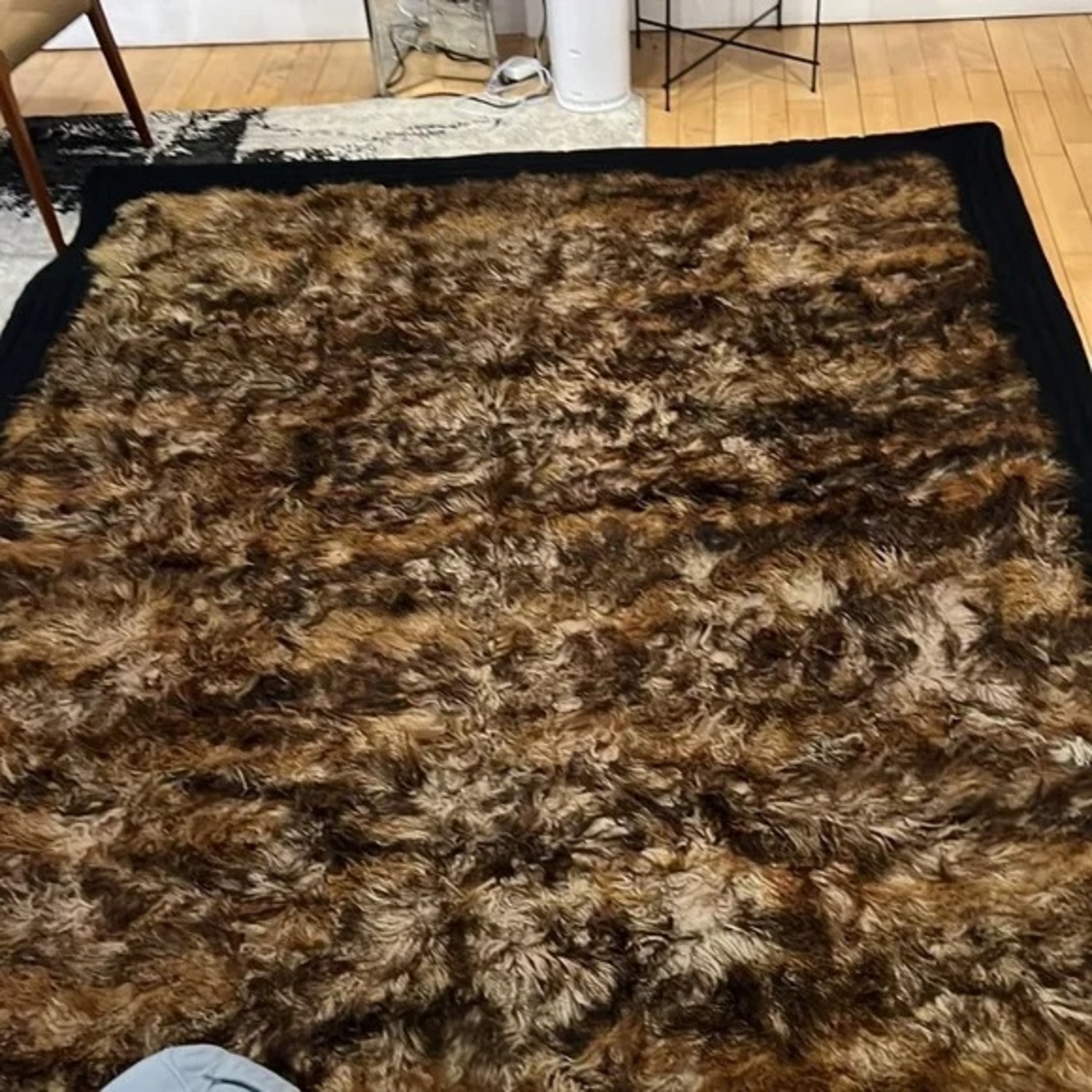 Faux Fur Shaggy Blanket/Area Rug 8X10 - image-15