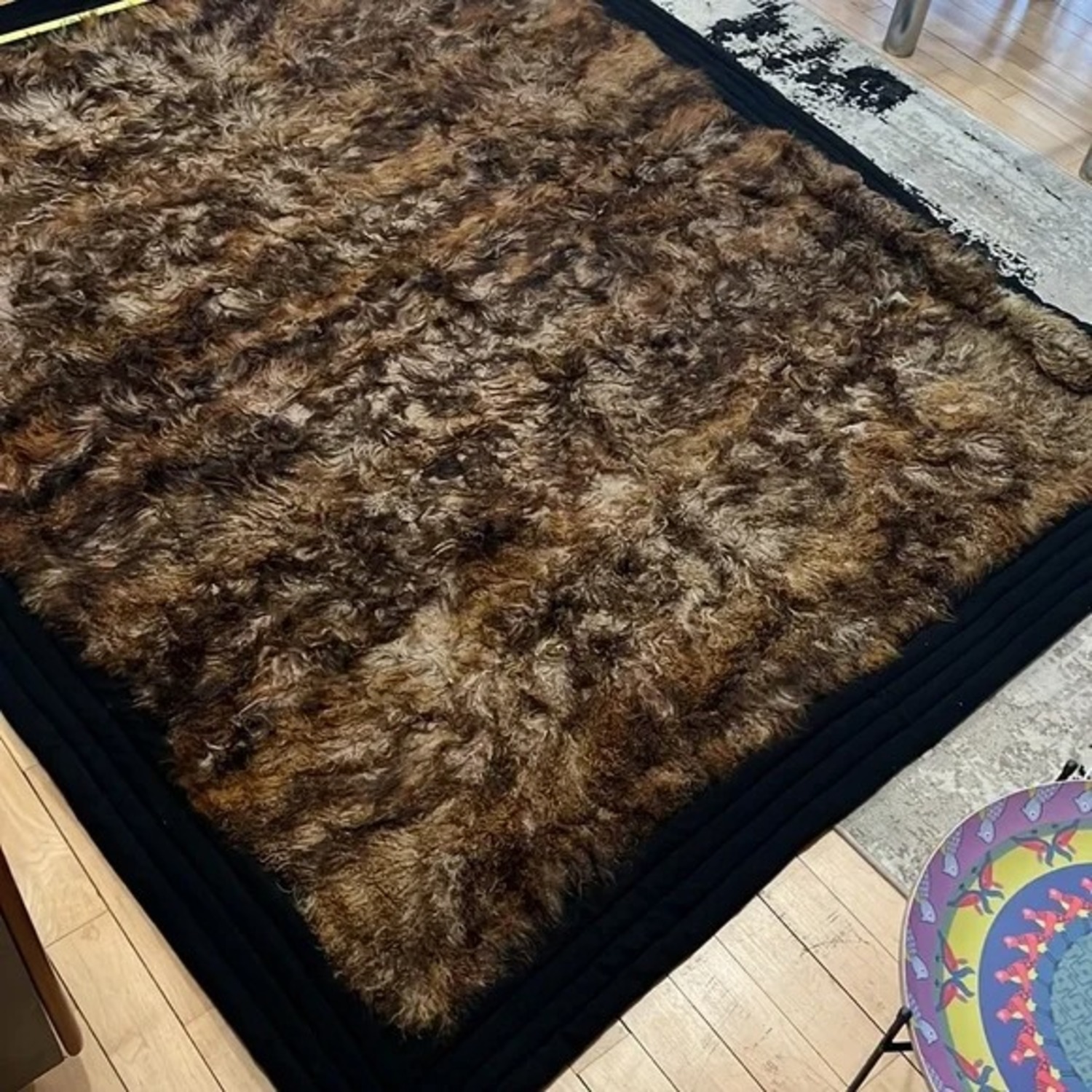 Faux Fur Shaggy Blanket/Area Rug 8X10 - image-3