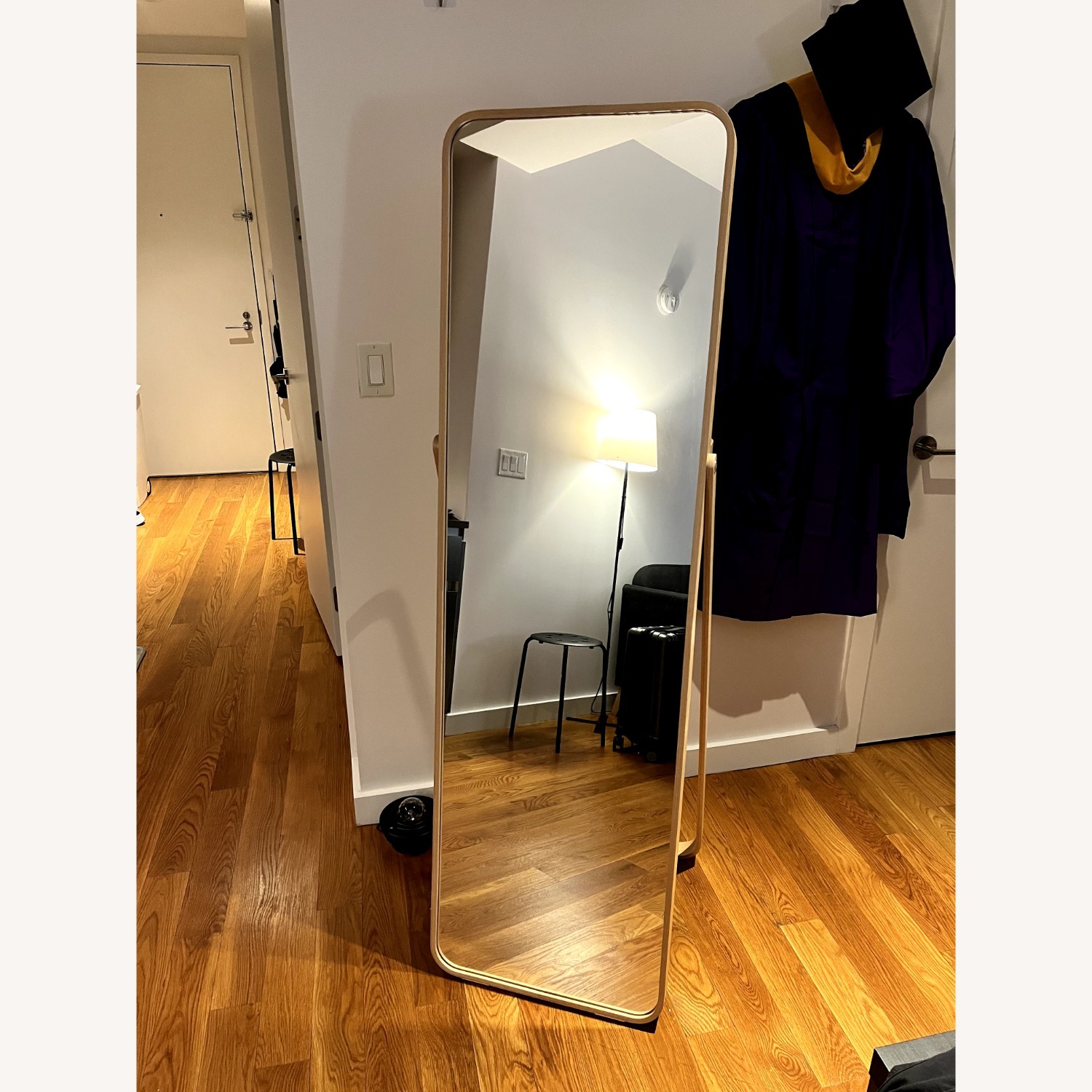 IKEA IKORNNES Mirror - image-1