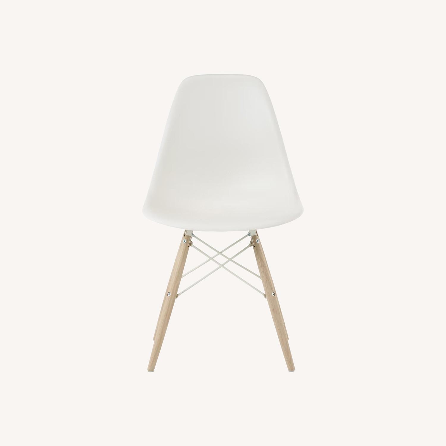 Herman Miller Set of Eames Molded Plastic W Wooden Dowel Legs - image-0