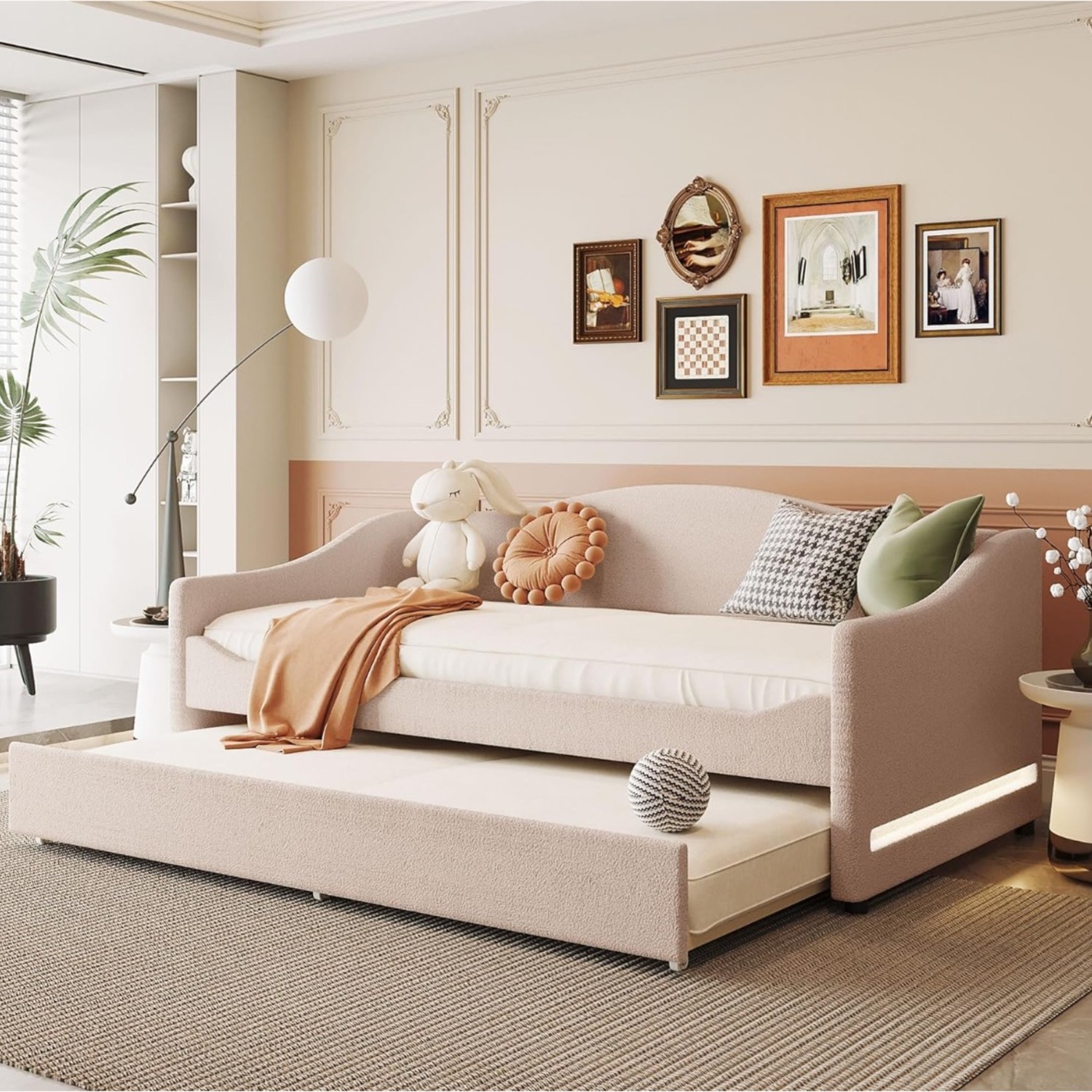 Natural Daybed - image-1