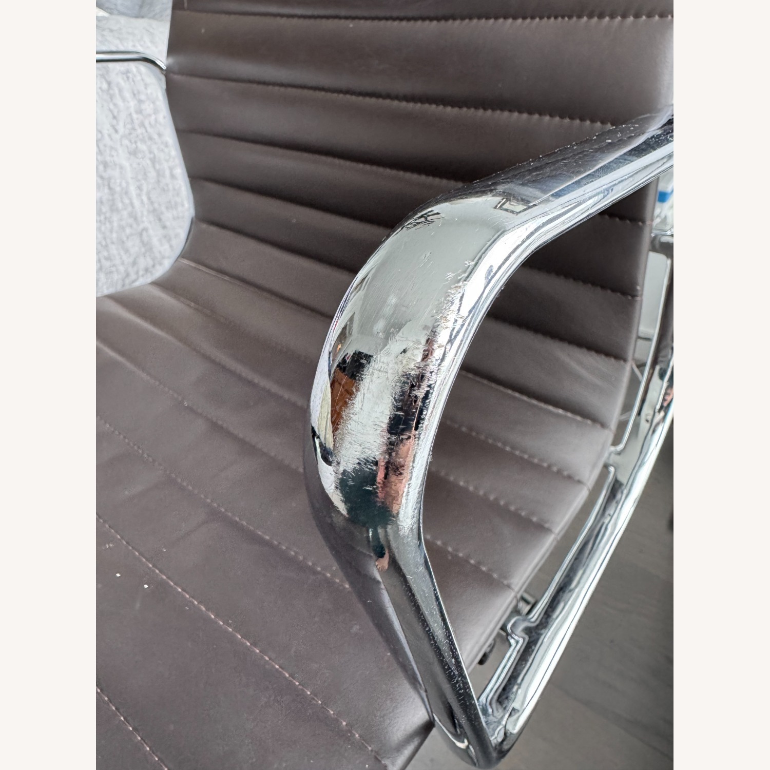 Herman Miller Eames Office Chair - image-4