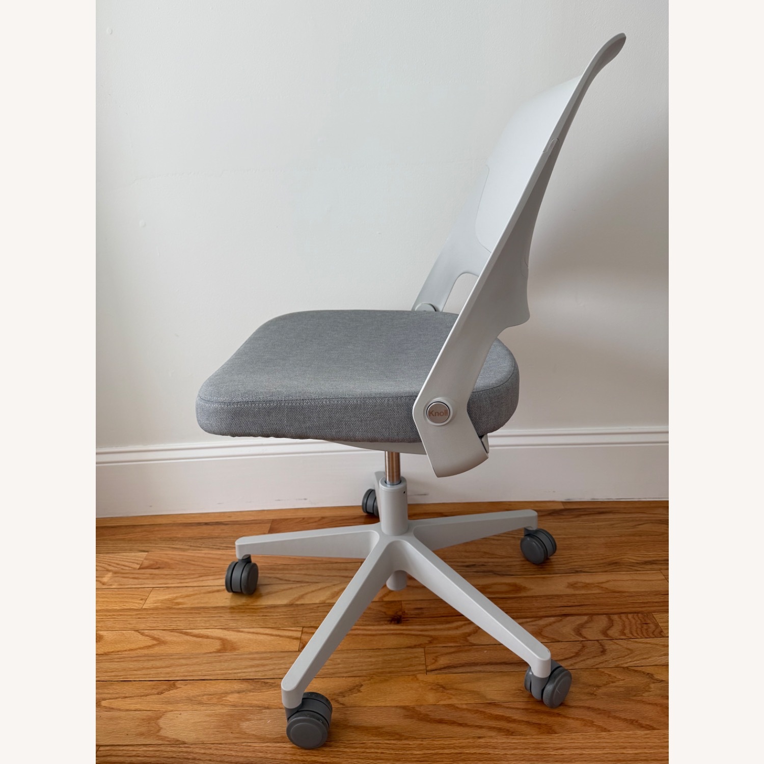 Knoll Ollo Office Chair - image-3
