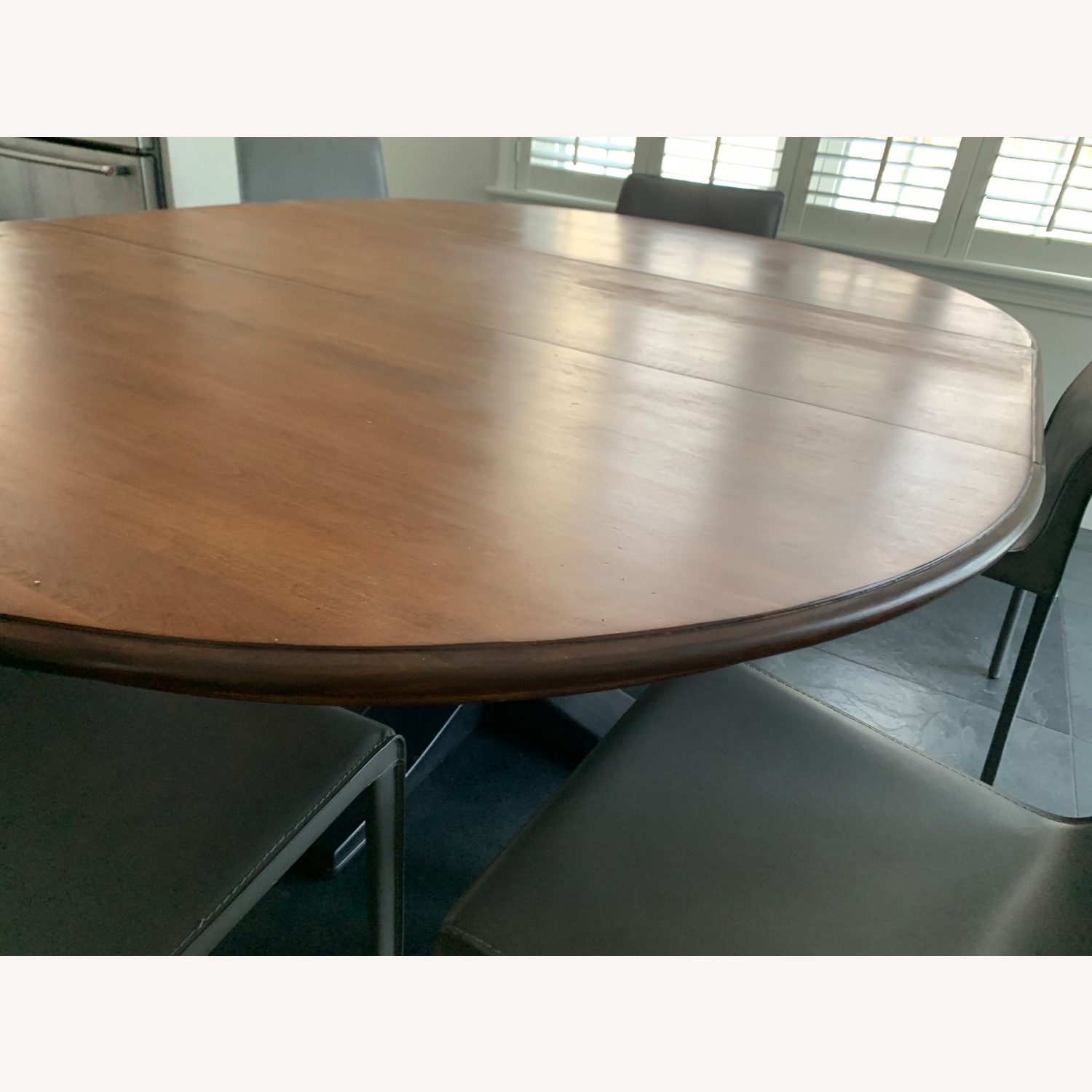 Ethan Allen Cameron Dining Table 54” -74” Round - image-3