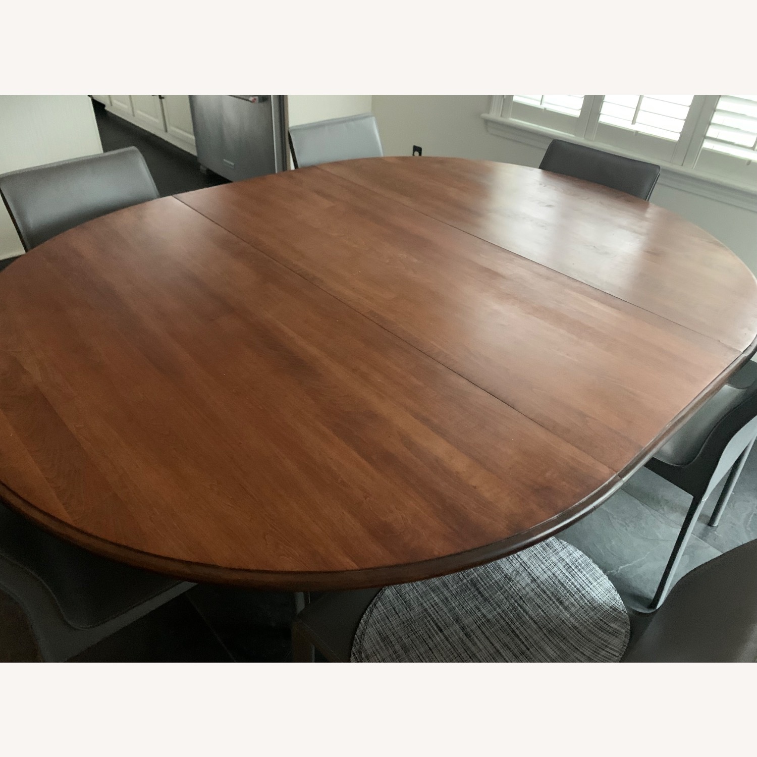 Ethan Allen Cameron Dining Table 54” -74” Round - image-6