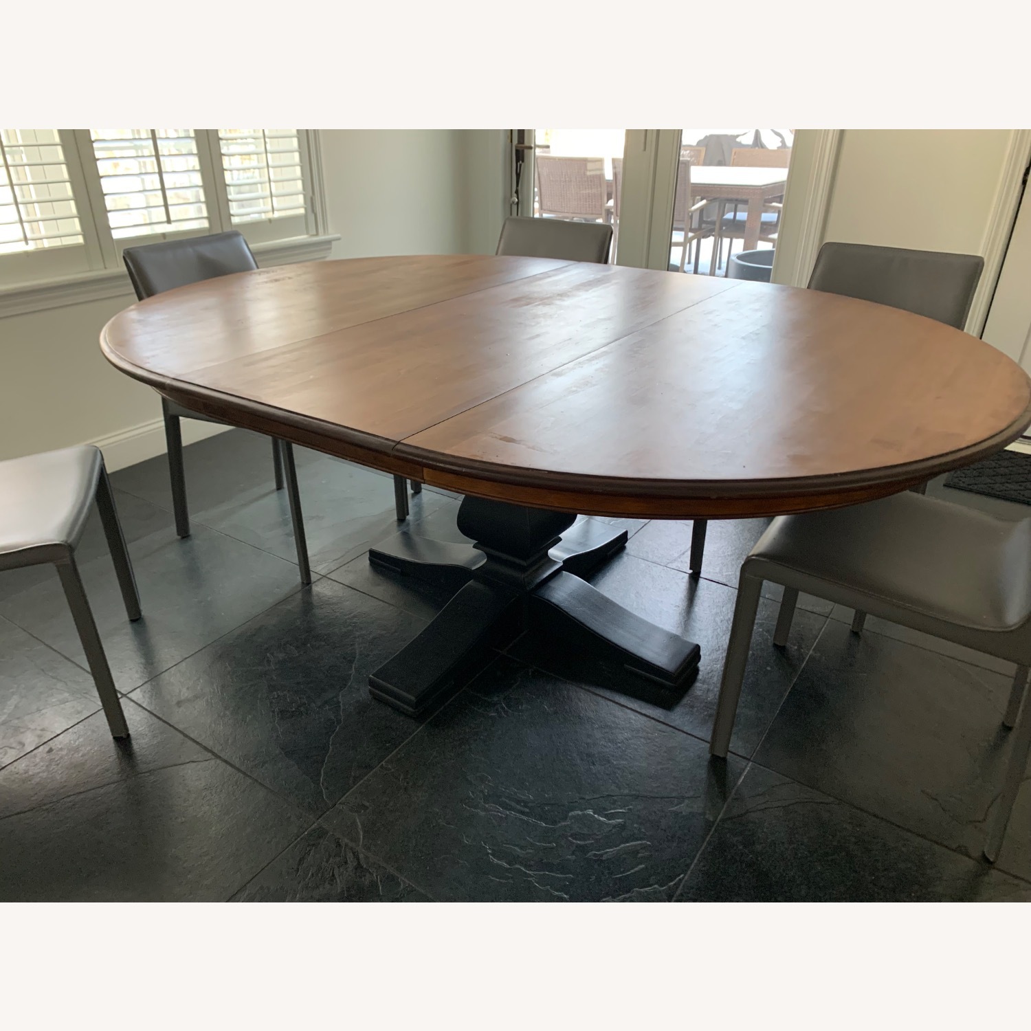 Ethan Allen Cameron Dining Table 54” -74” Round - image-4