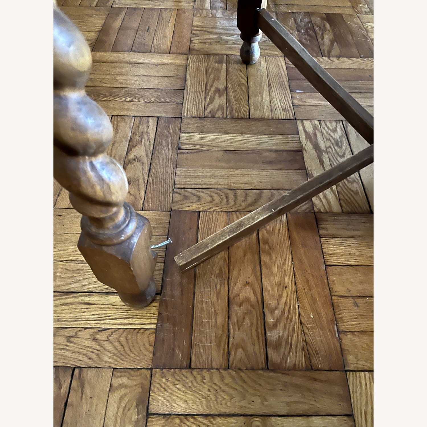 Antique Expanding English Pub Table - image-2