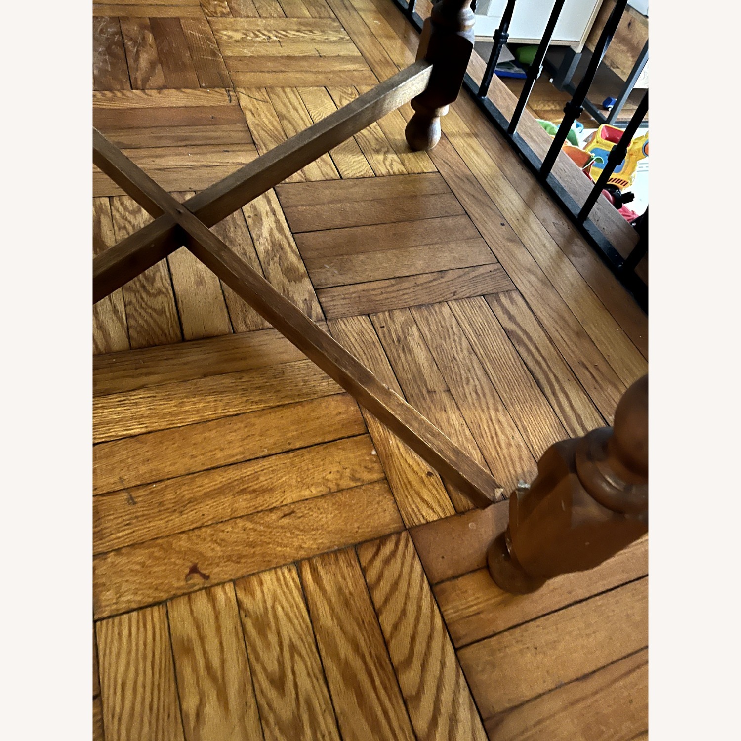 Antique Expanding English Pub Table - image-3