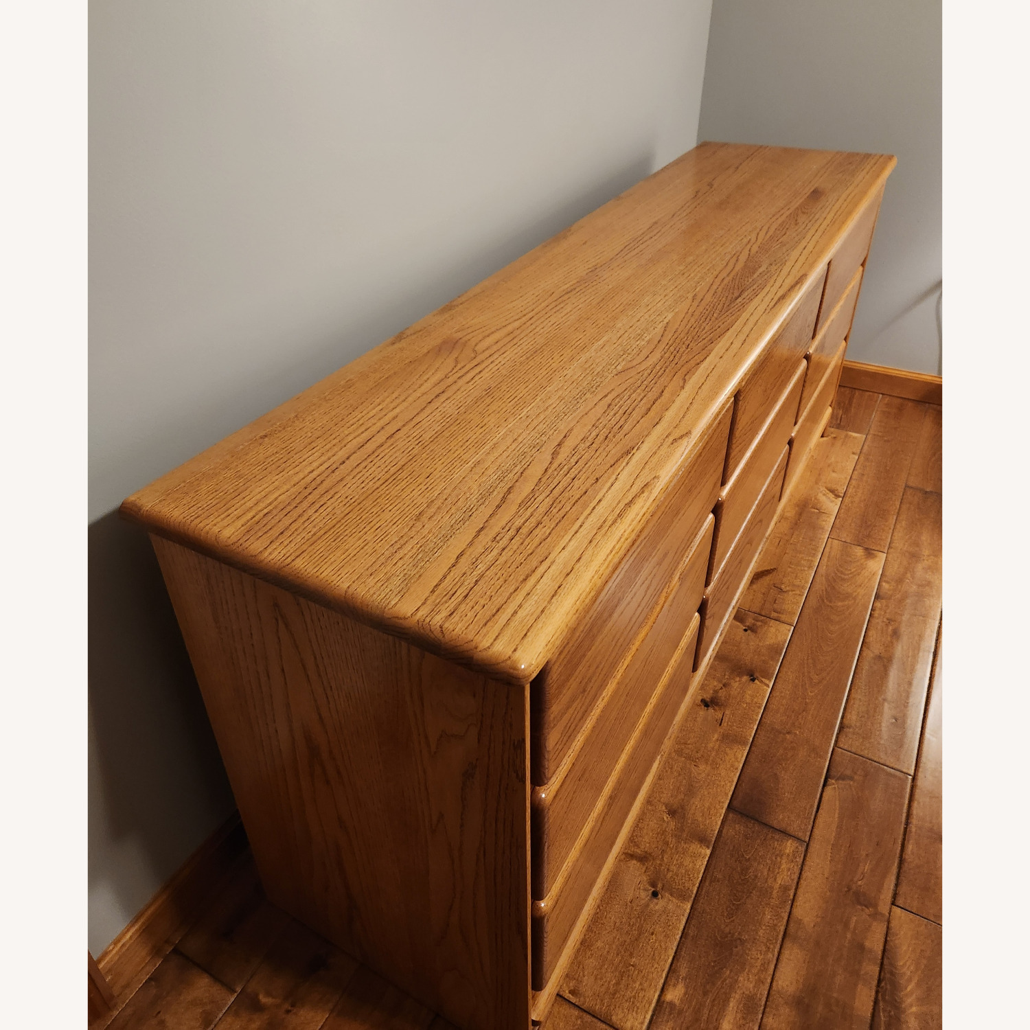 Contemporary 9-Drawer Oak Dresser - image-2