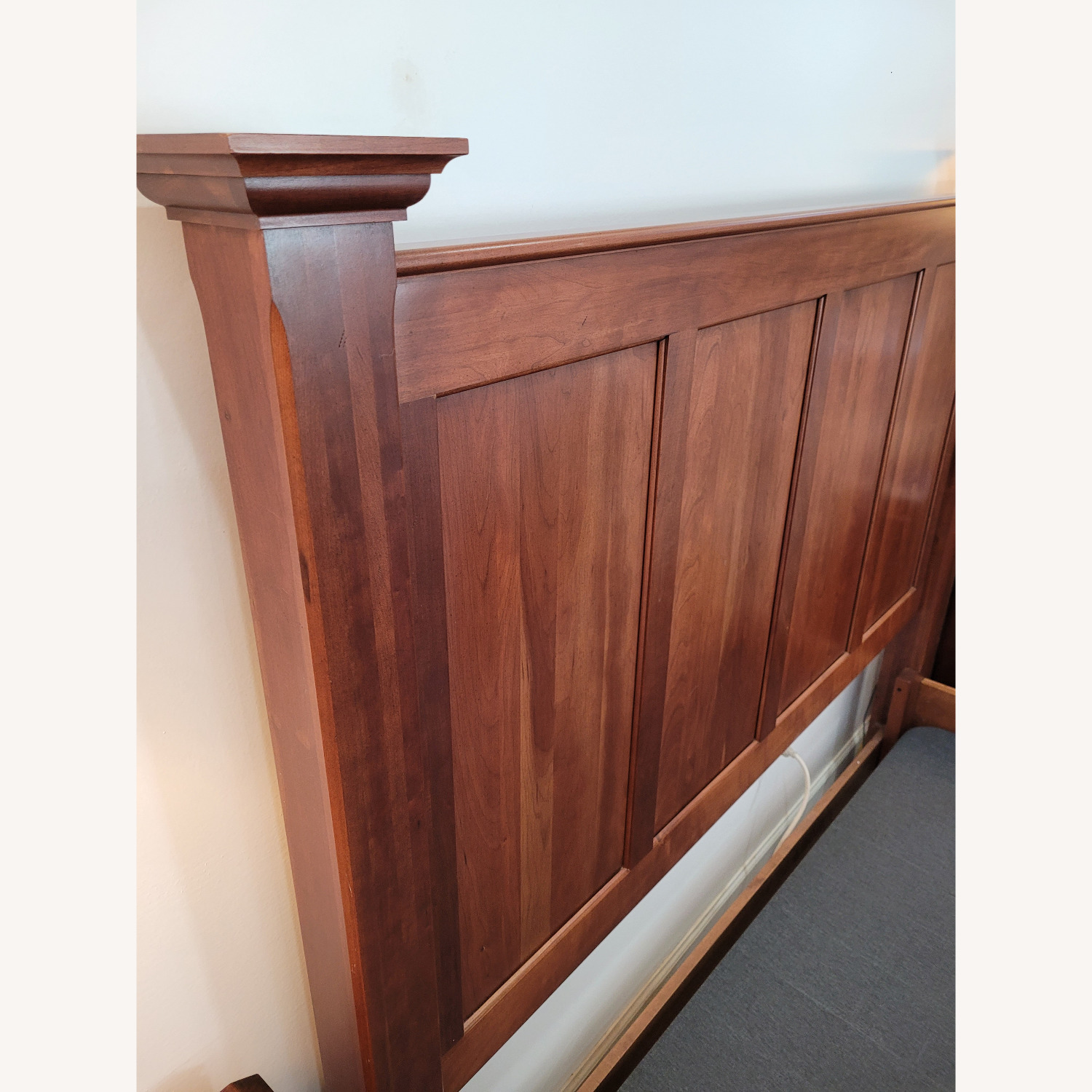 Durham Furniture Bed - image-7