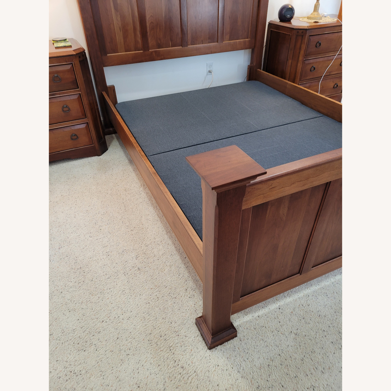 Durham Furniture Bed - image-5