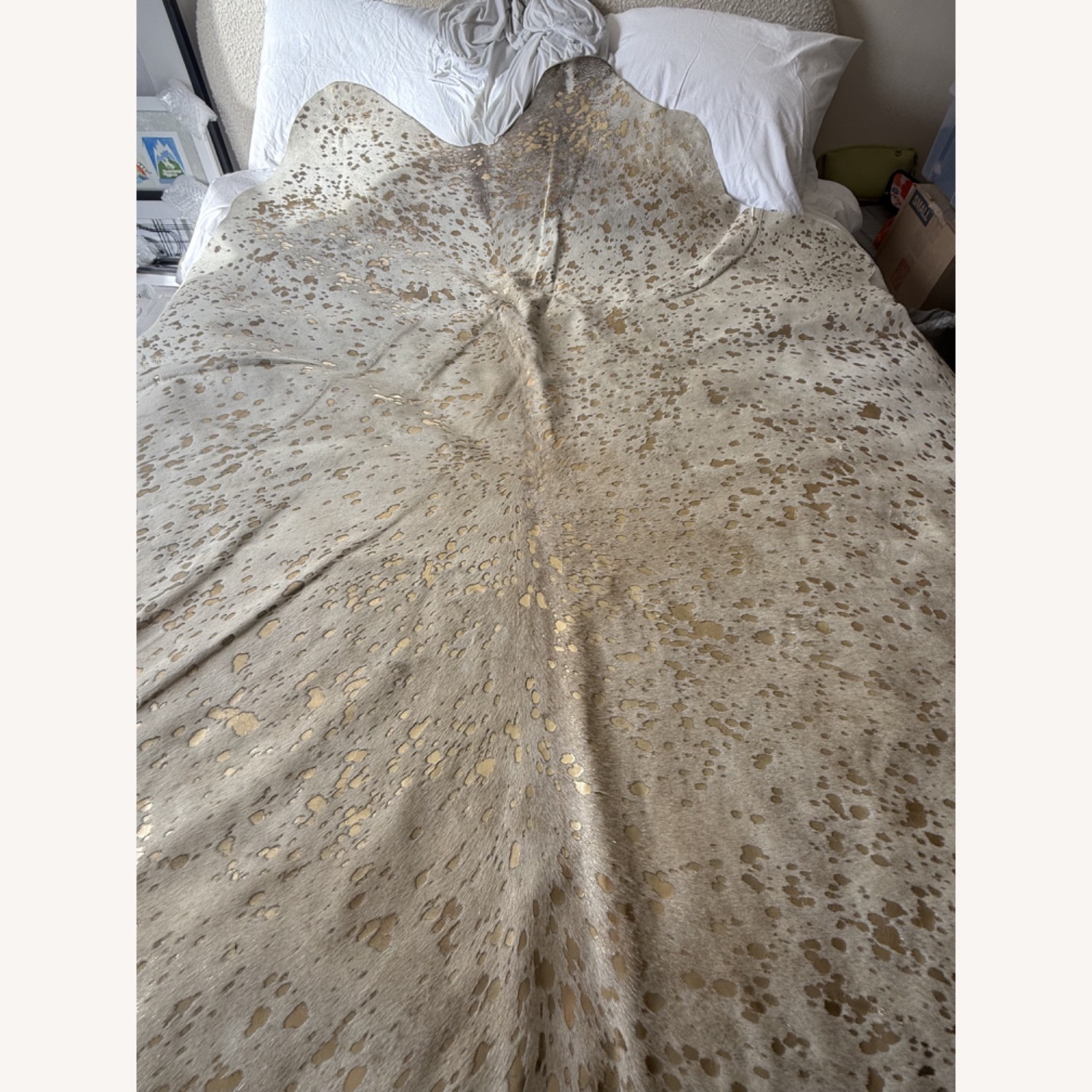 Genuine Cowhide Rug 6X7 - image-5