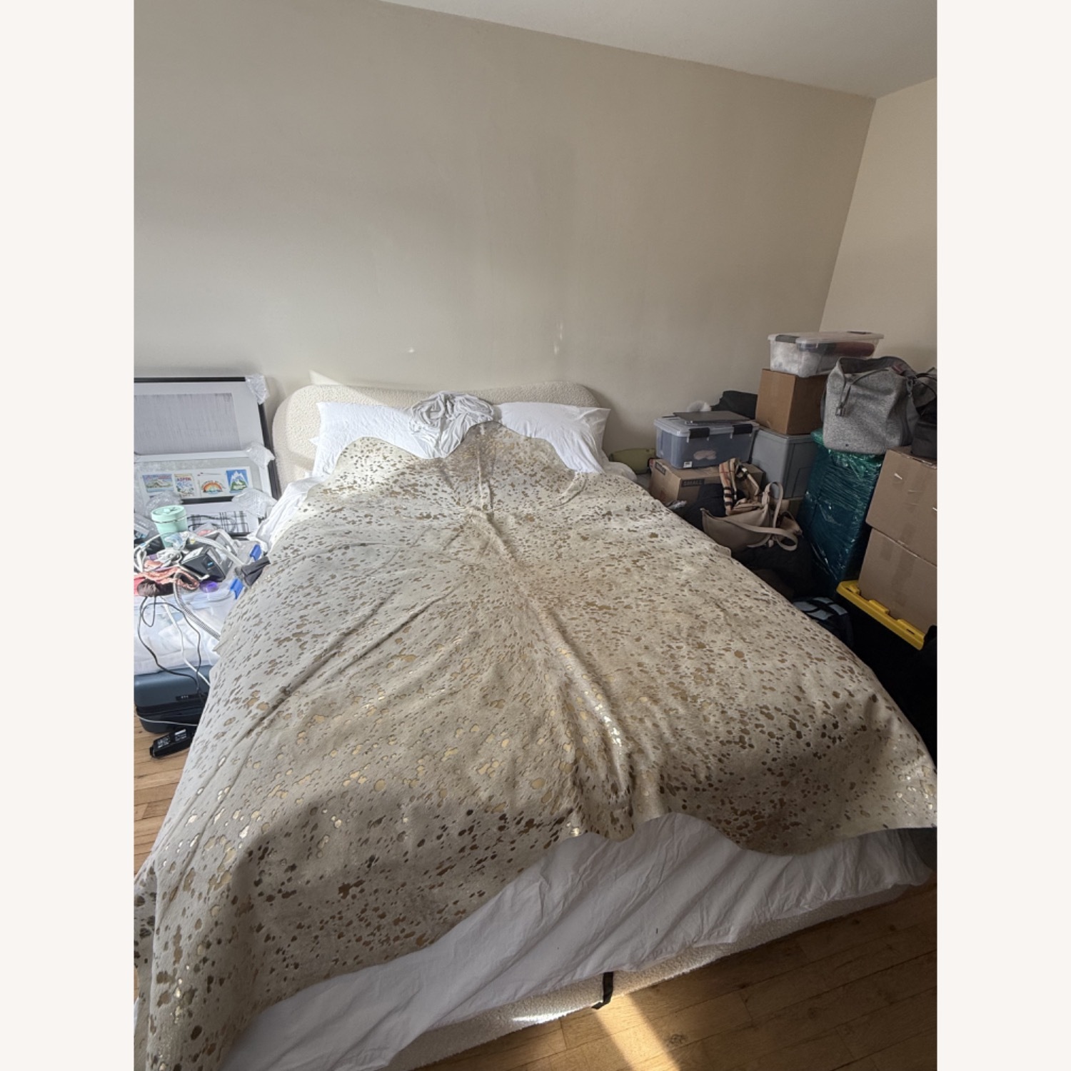 Genuine Cowhide Rug 6X7 - image-1