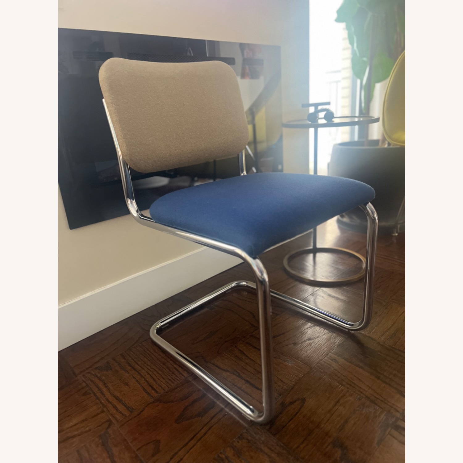 Knoll Cesca Dining Chairs - image-4