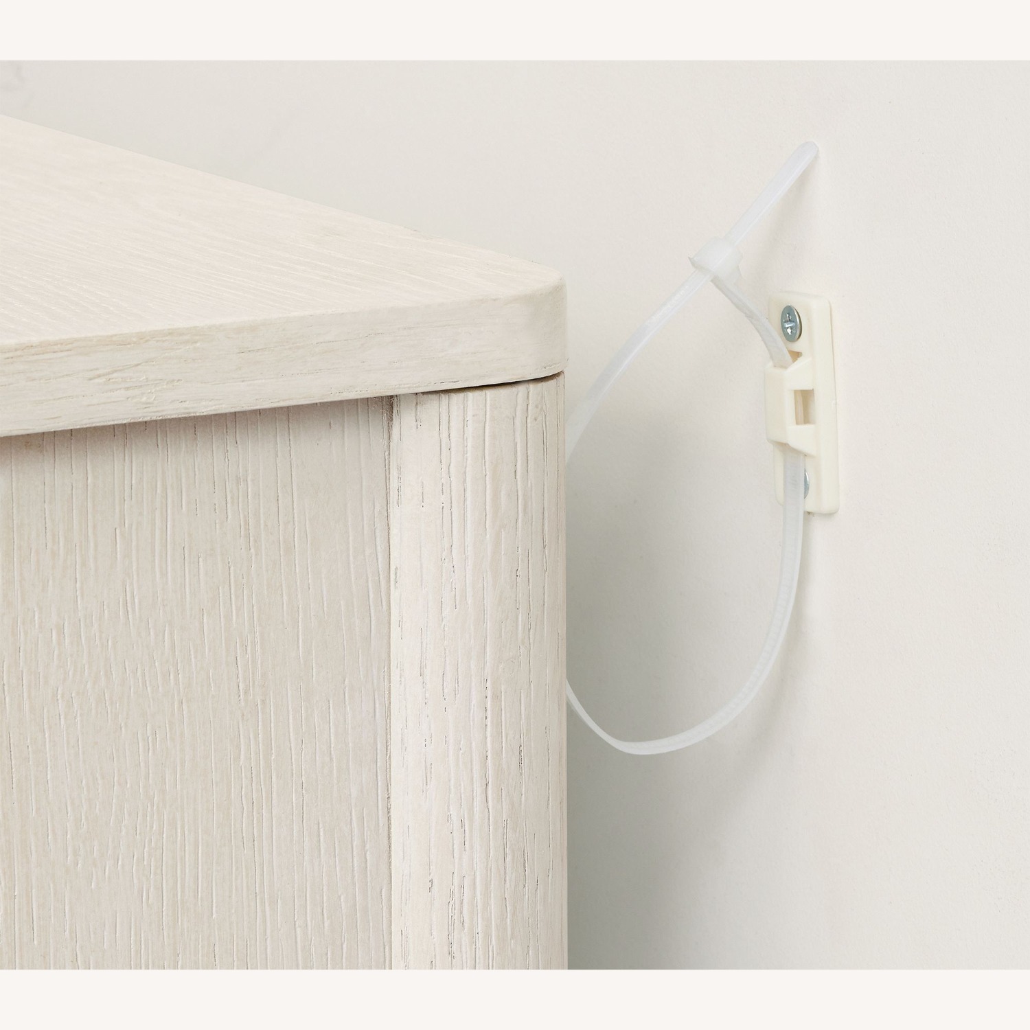 Pottery Barn Kids Scalloped 6-Drawer Dresser  - image-3