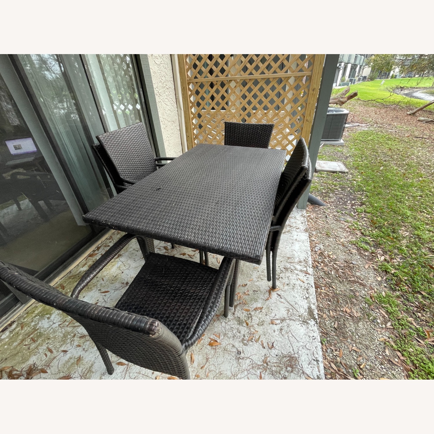 Outdoor Table and 6 Chair Set (Wicker) - image-2